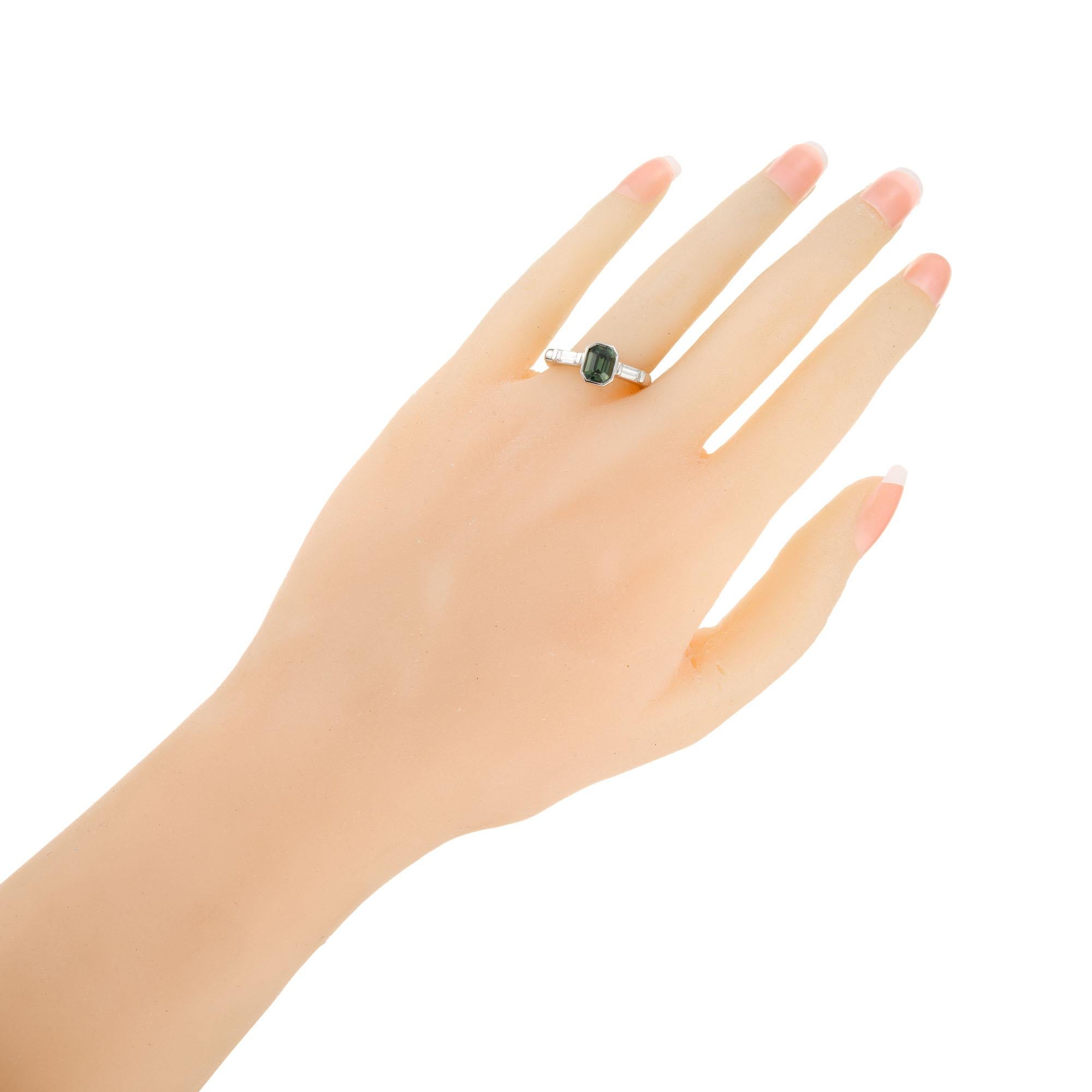 Pierre Peter Suchy Bague de fiançailles en platine avec saphir vert certifié GIA de 1,20 carat et diamant en vente 2