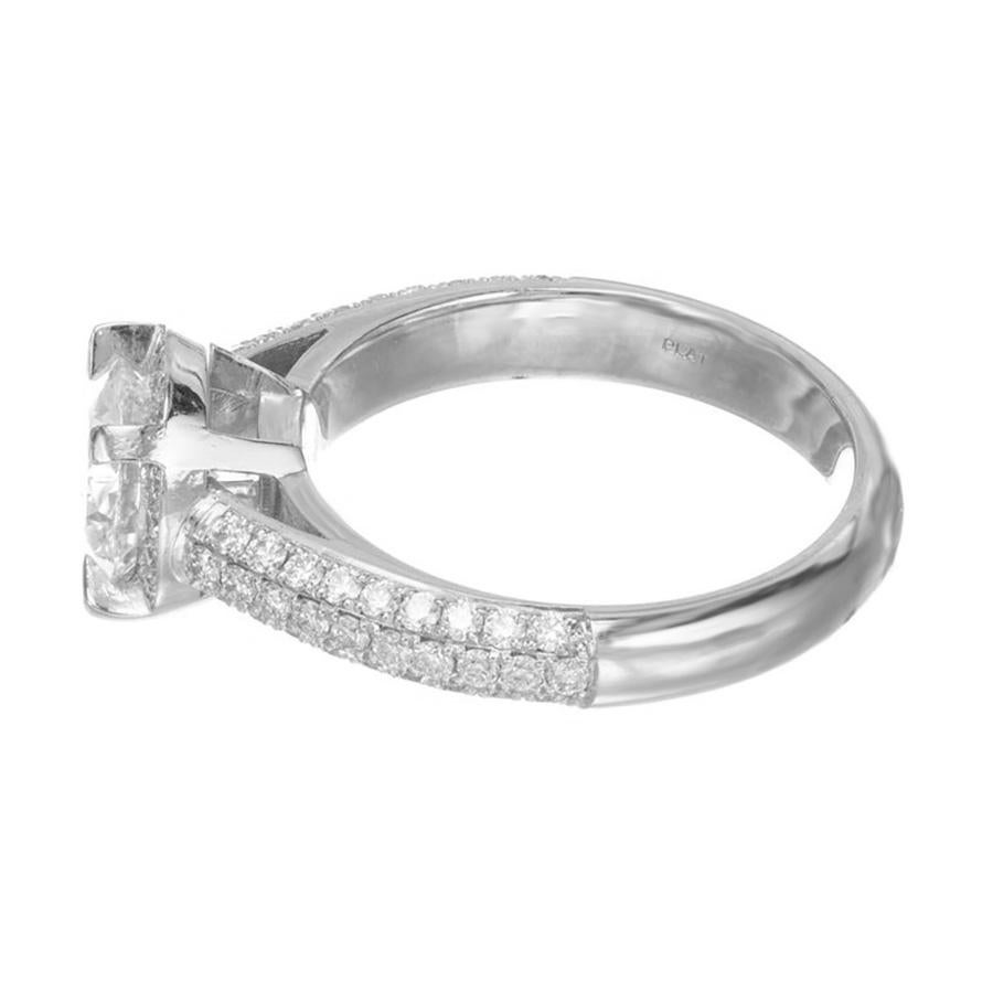 Bague de fiançailles Peter Suchy en platine avec halo de diamants de 1,22 carat certifiés GIA Pour femmes en vente