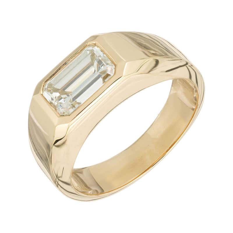 Tiffany and Co. 1.80 Carat Emerald Cut Diamond Platinum Engagement Ring ...