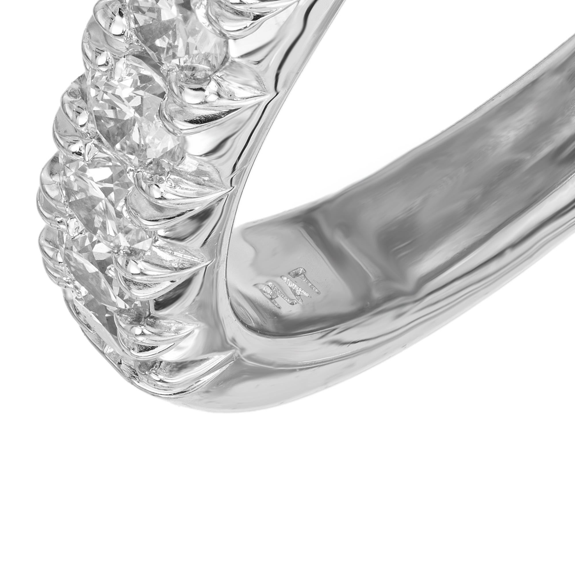 Peter Suchy Anello di fidanzamento in platino con diamante rotondo certificato GIA da 2,08 carati in vendita 3