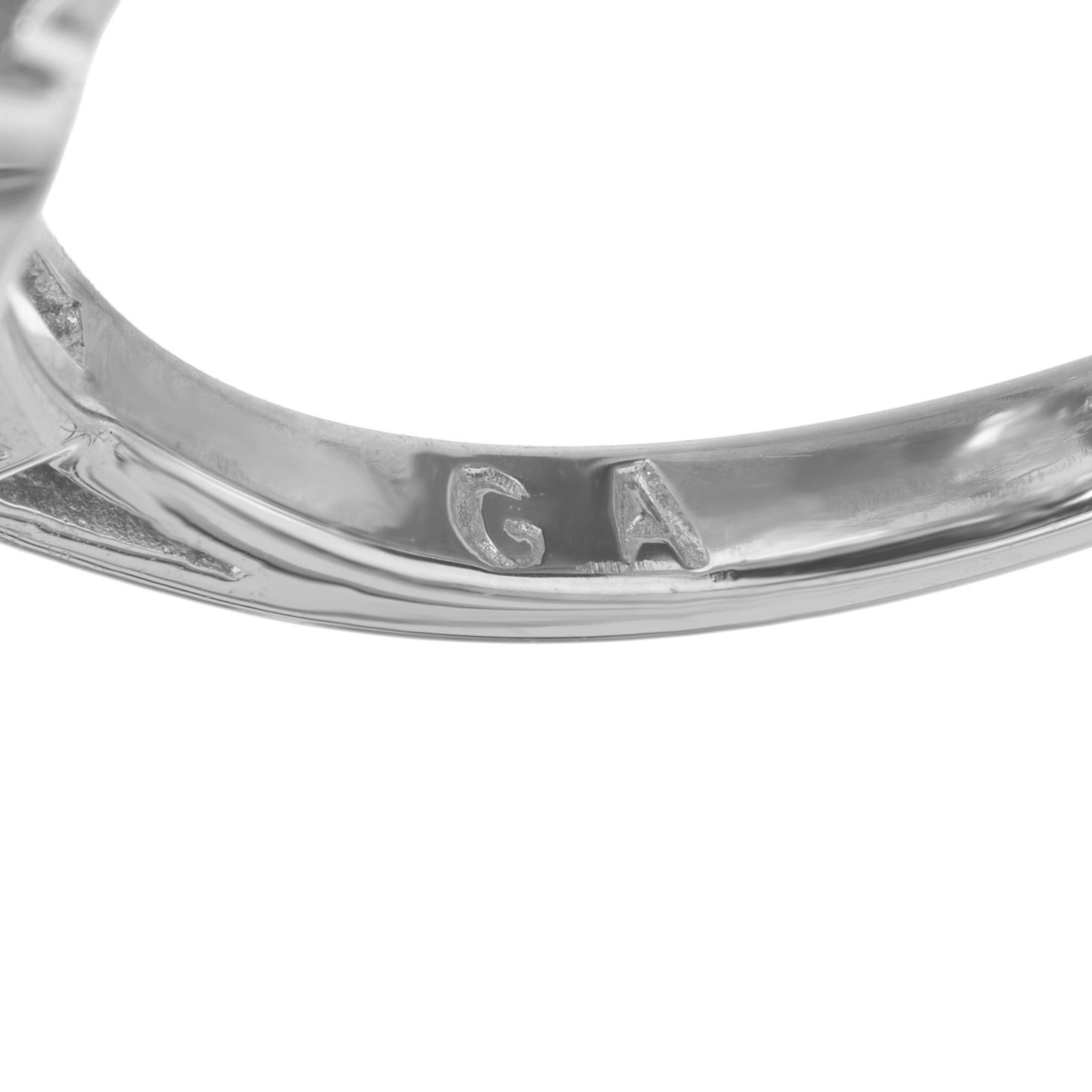 Peter Suchy GIA Certified 2.38 Carat Emerald Diamond White Gold Ring en venta 2