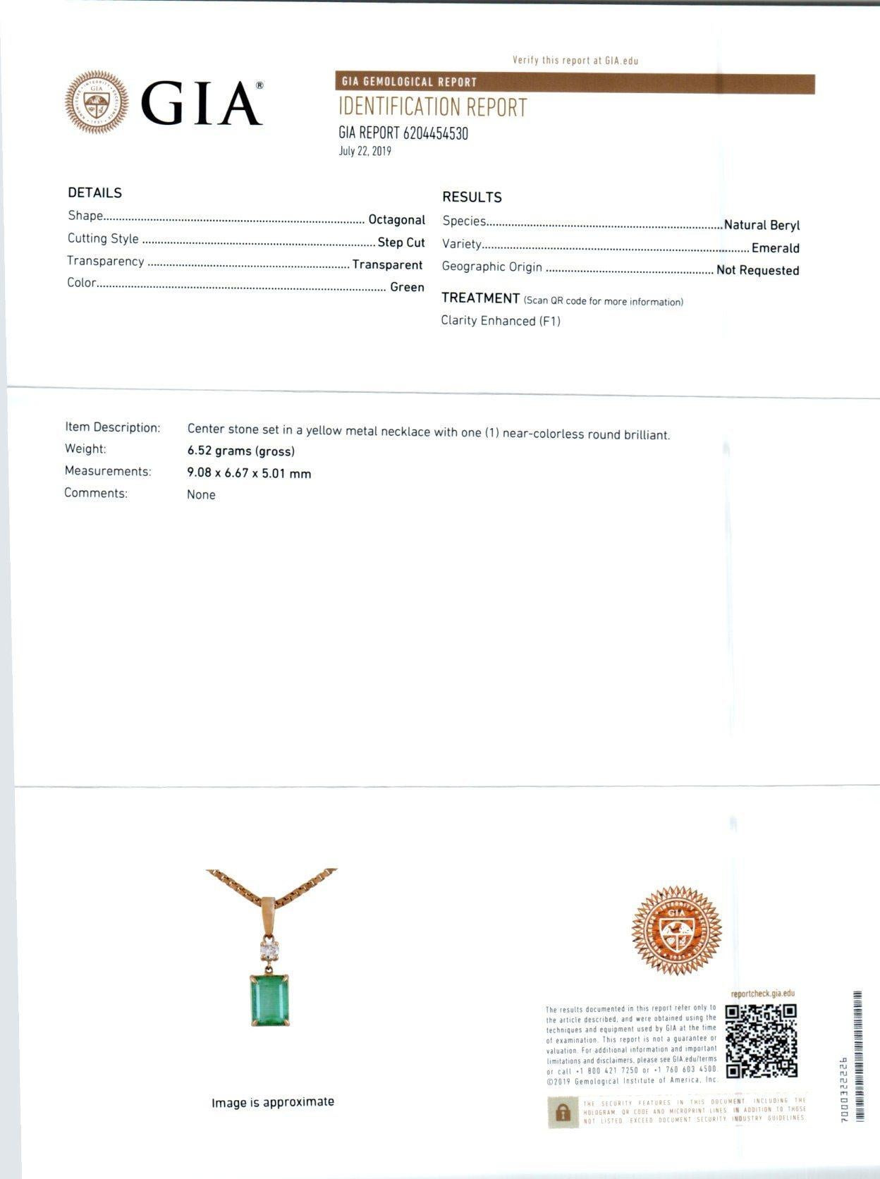 Halskette mit GIA-zertifiziertem 2,40 Karat Smaragd-Diamant-Gold-Anhänger von Peter Suchy im Zustand „Hervorragend“ im Angebot in Stamford, CT
