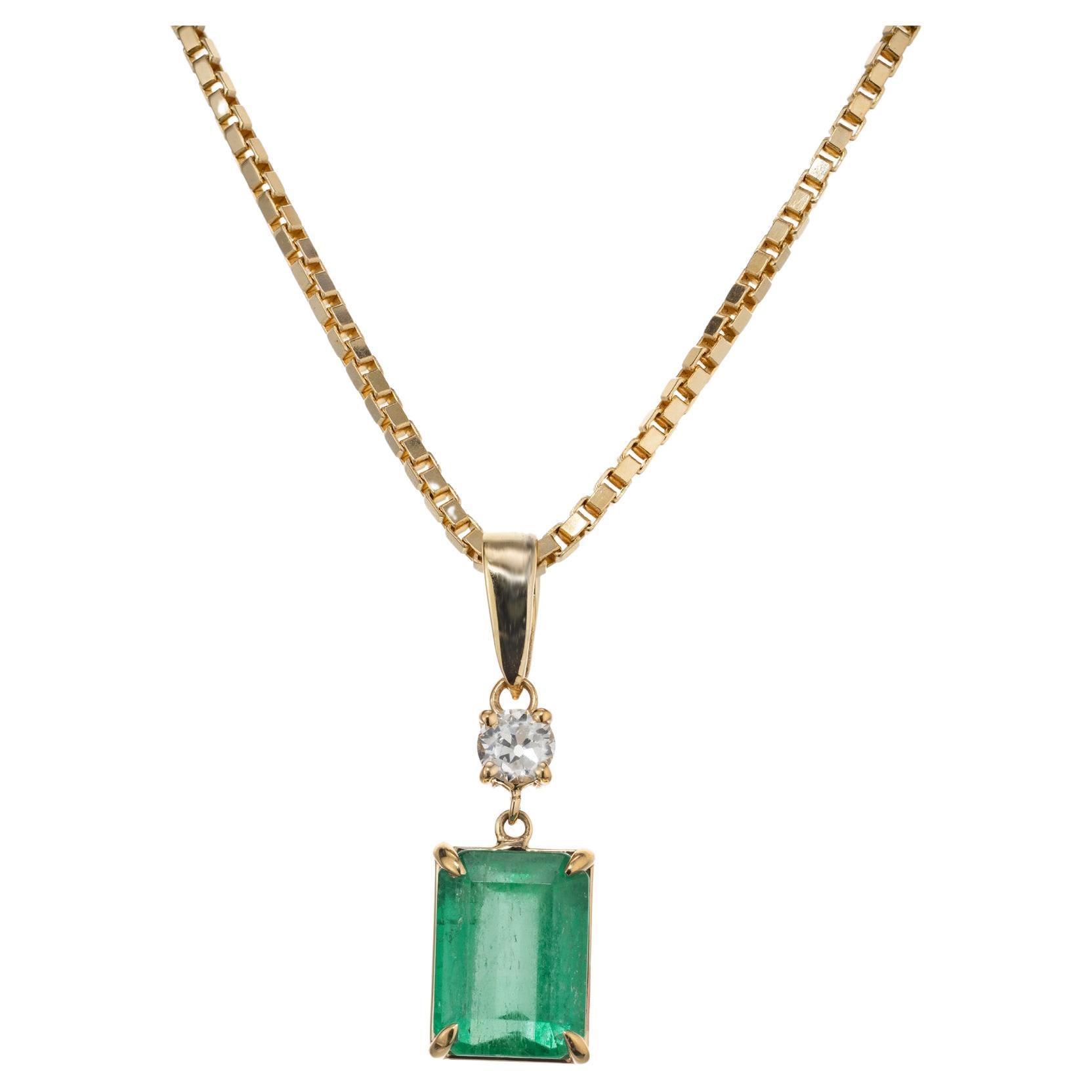 Peter Suchy GIA Certified 2.40 Carat Emerald Diamond Gold Pendant Necklace