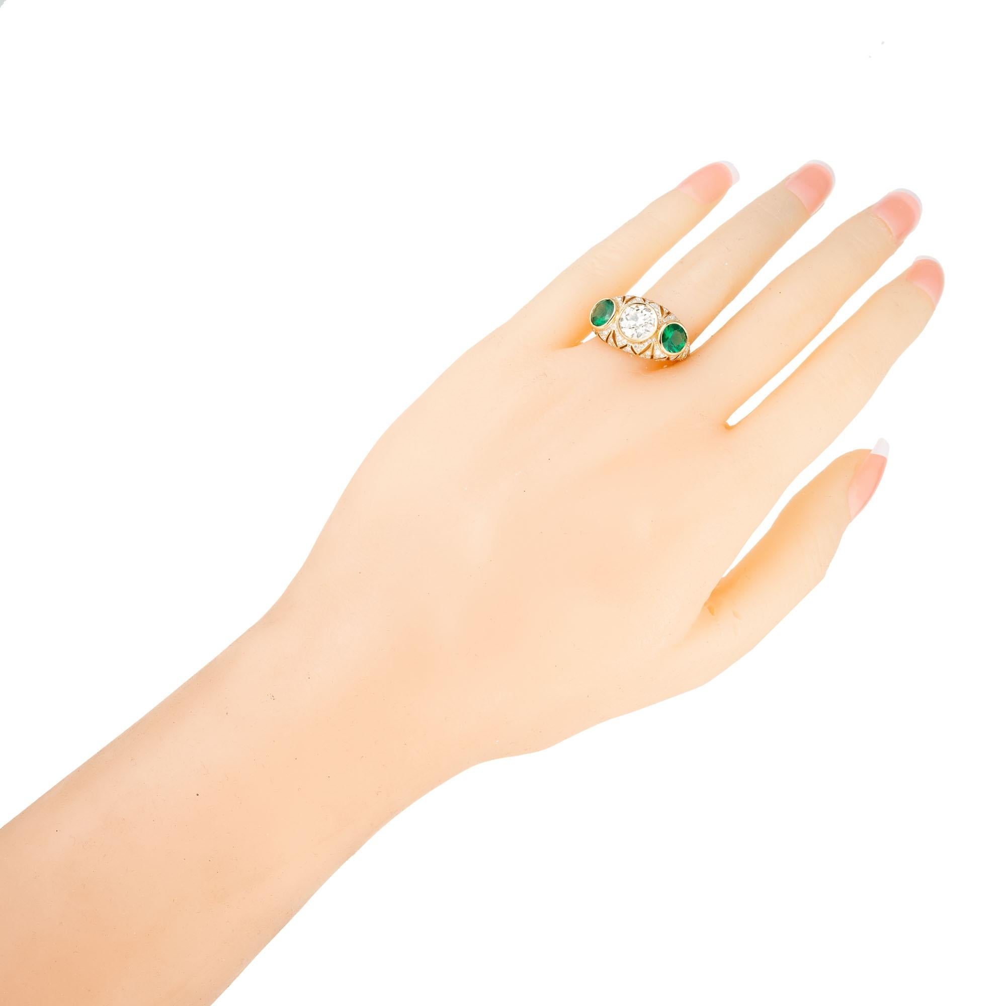 Peter Suchy GIA 2.87 Carat Diamond Emerald Gold Three-Stone Engagement Ring 2