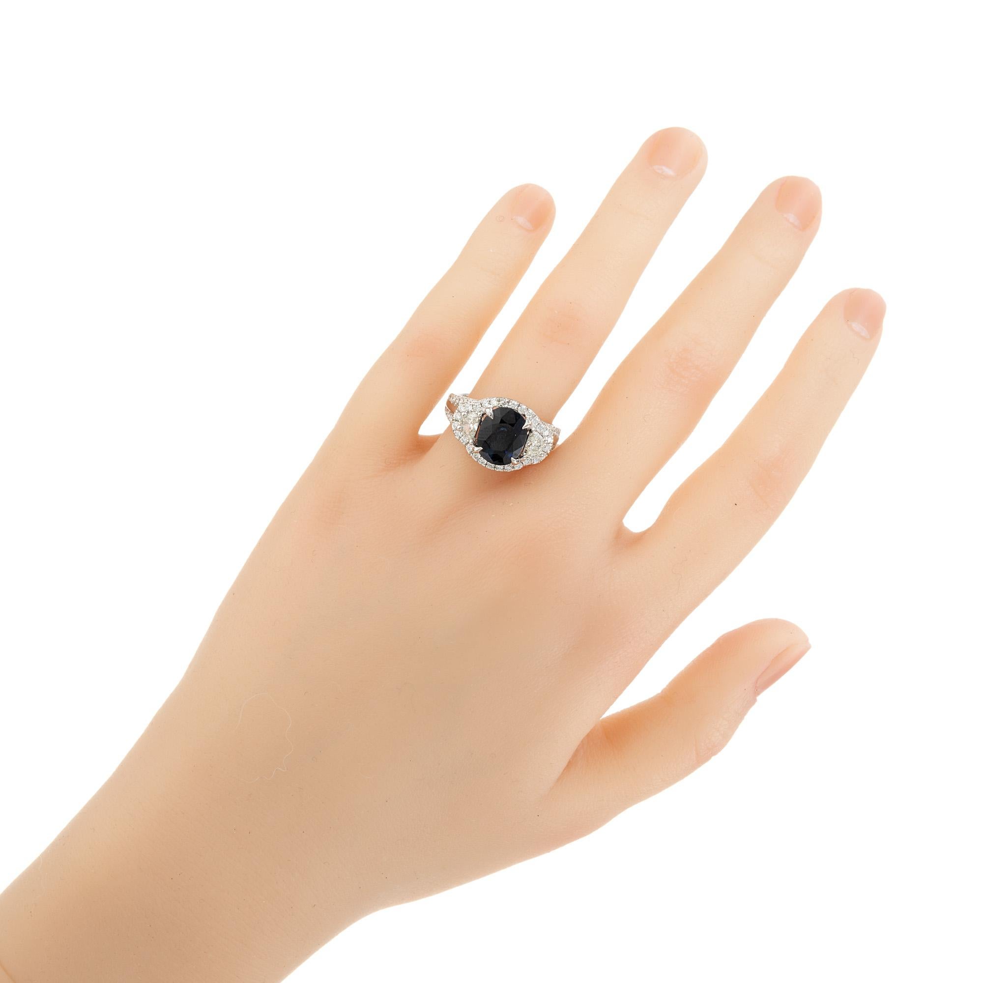 Peter Suchy Bague de halo en platine certifiée GIA avec saphir et diamant de 3,50 carats en vente 3