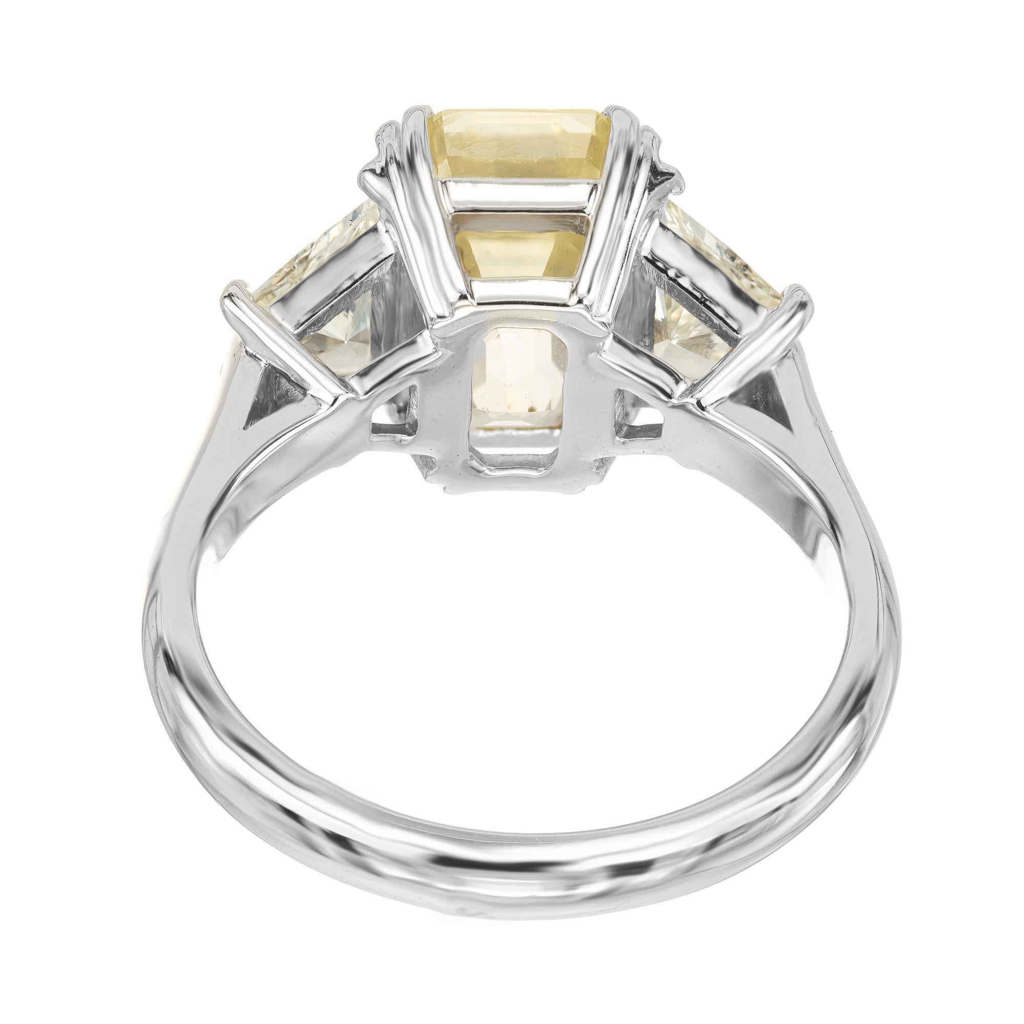 Donna Peter Suchy Anello a tre pietre in platino con zaffiro e diamante certificato GIA da 4,80 carati A. Stone in vendita