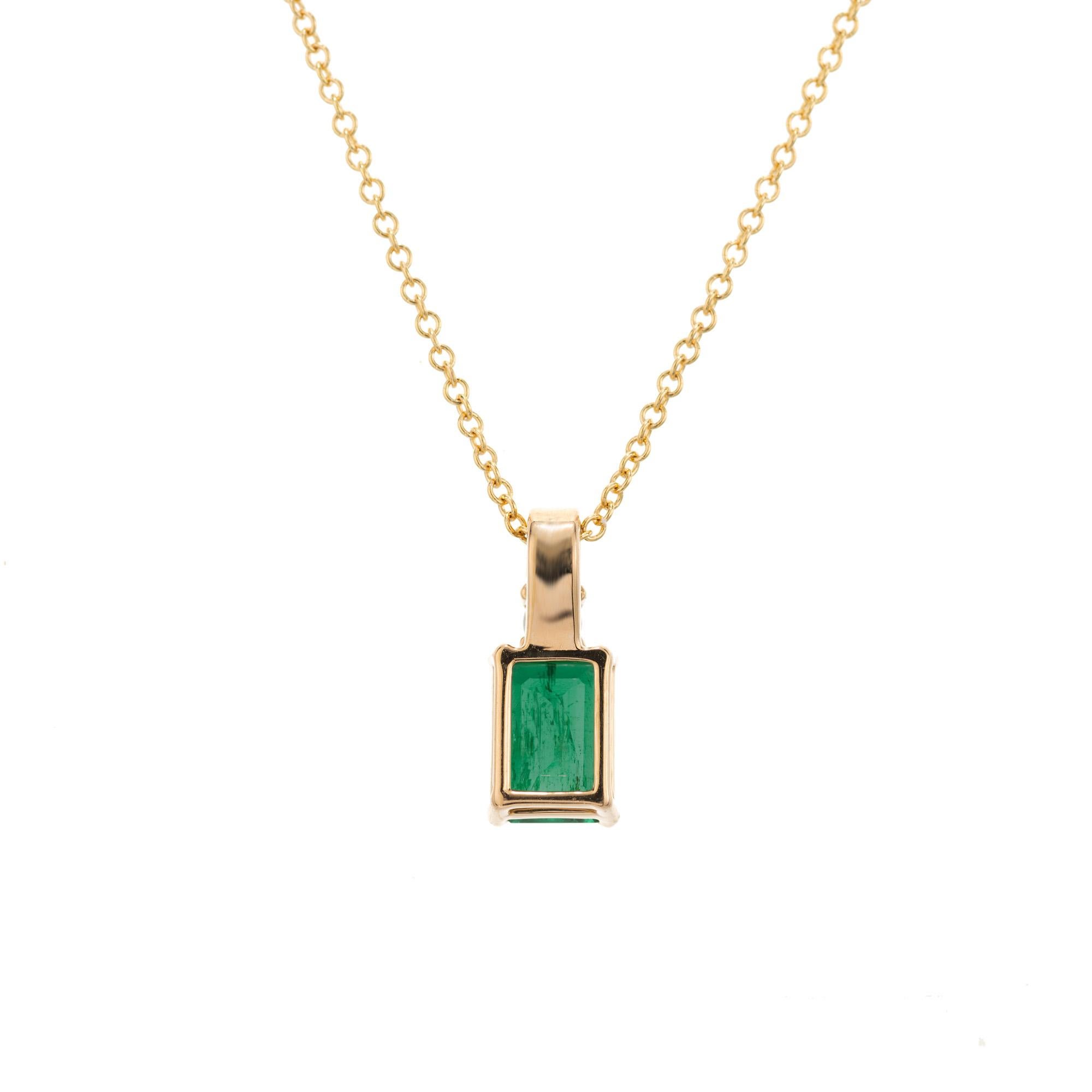 Women's Peter Suchy GIA Certified .81 Carat Emerald Diamond Yellow Gold Pendant Necklace For Sale