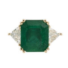 Peter Suchy GIA Certified 8.99 Carat Emerald Diamond Yellow Gold Cocktial Ring
