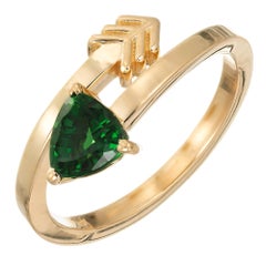 Peter Suchy GIA Certified .96 Carat Tsavorite Garnet Yellow Gold Arrow Ring