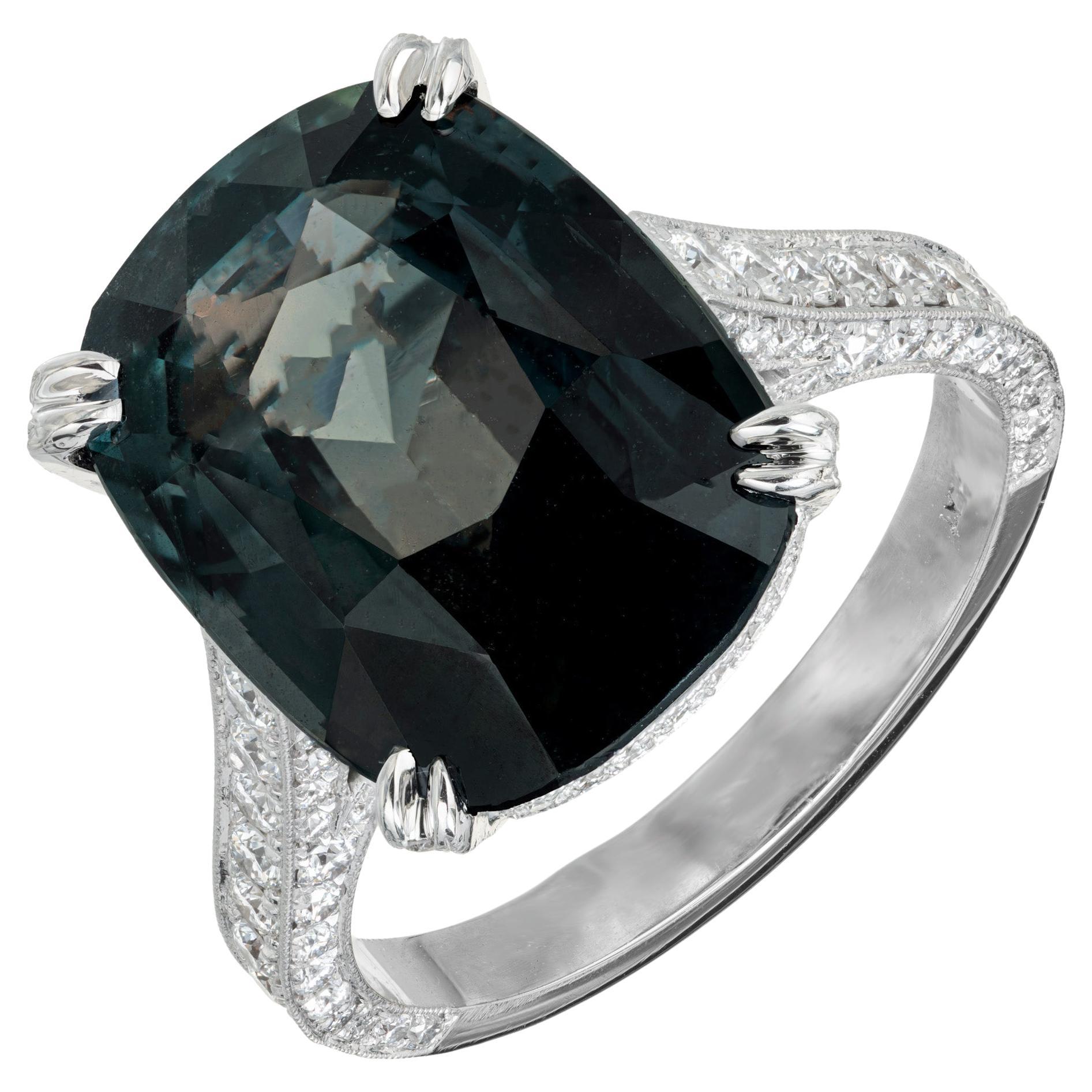 Peter Suchy, bague de fiançailles en platine avec saphir certifié GIA de 9,74 carats et diamants en vente