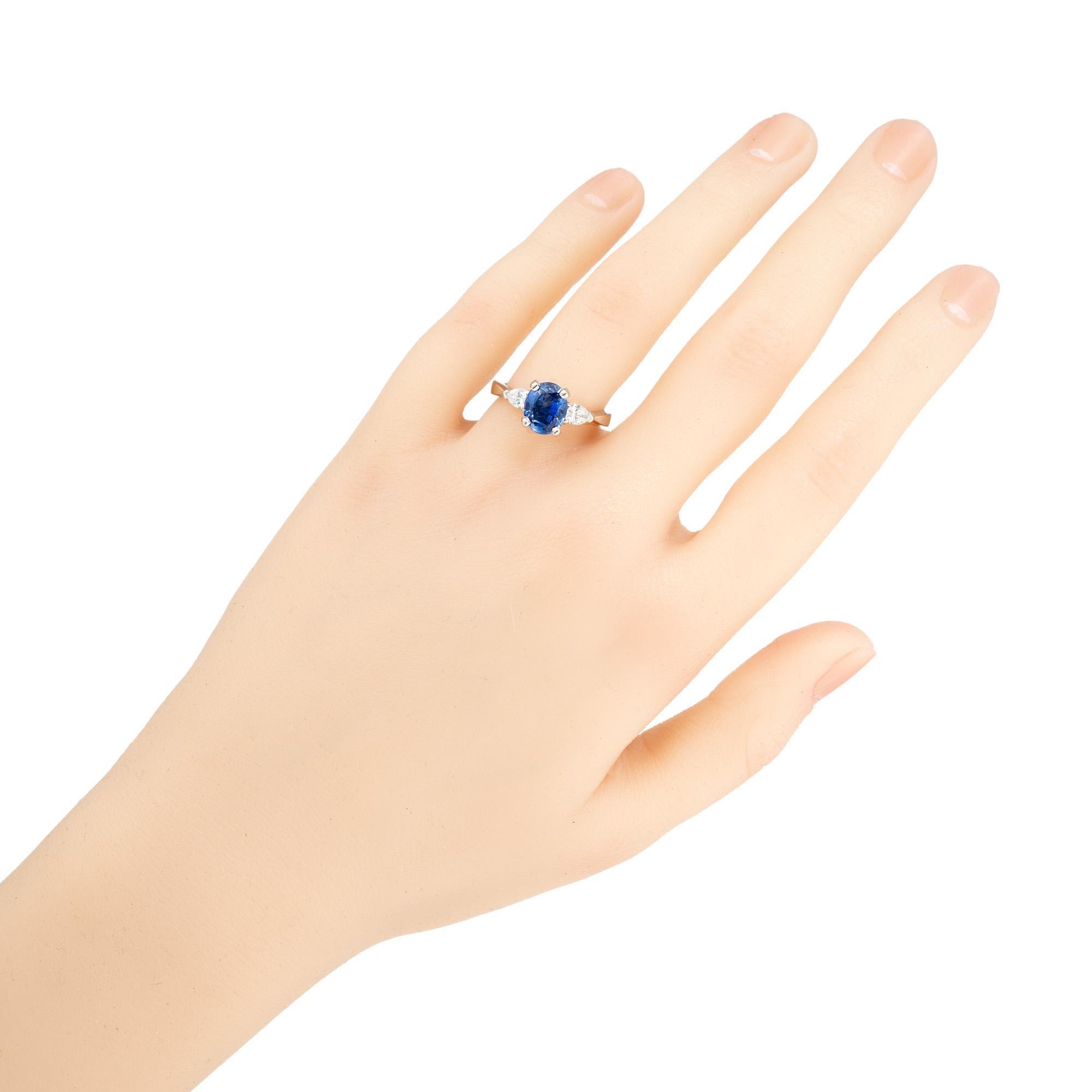 Peter Suchy GIA Oval 2.02 Carat Sapphire Diamond Platinum Engagement Ring For Sale 3