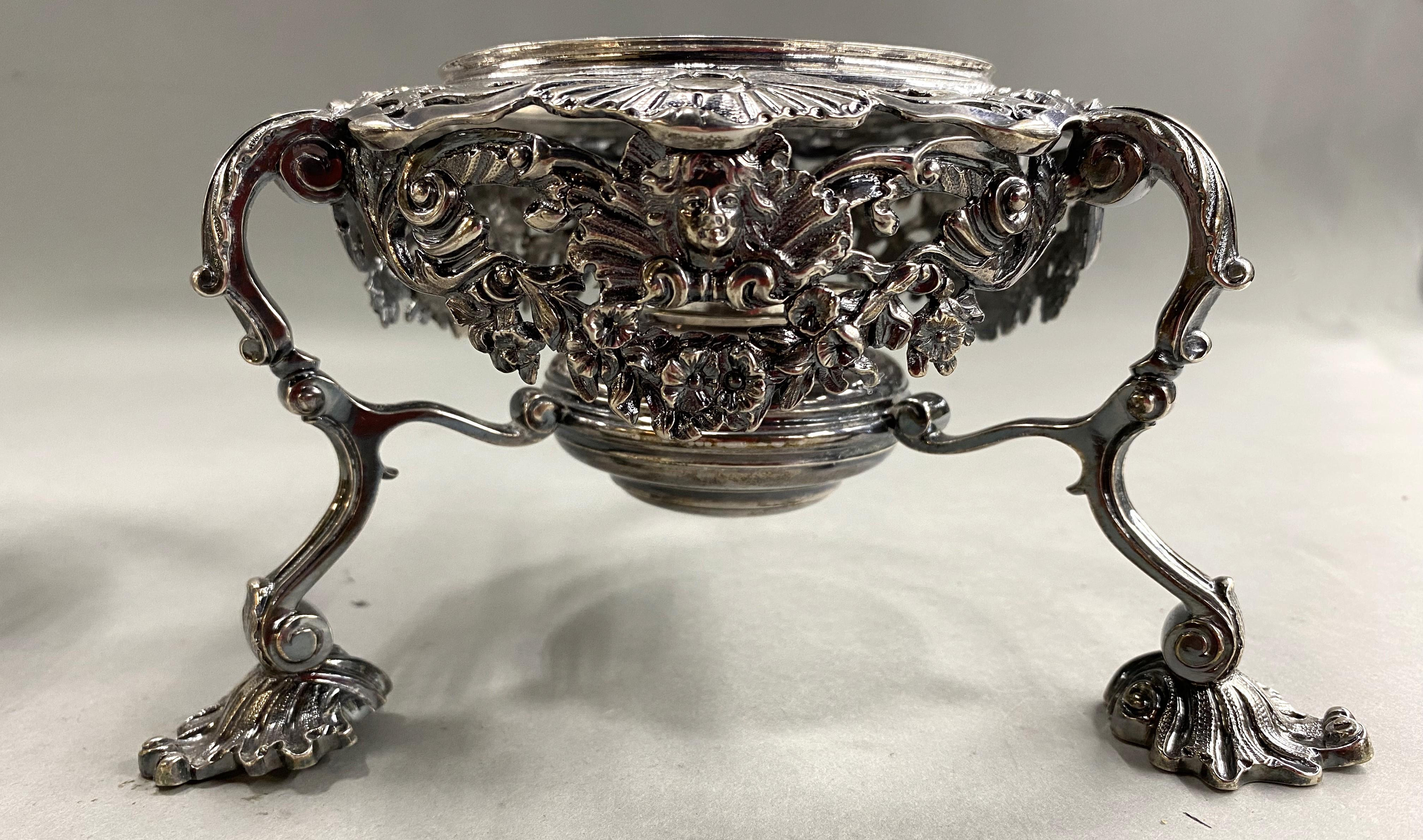 Bollitore in argento sterling George II di A. Taylor con supporto, 1741 in vendita 12