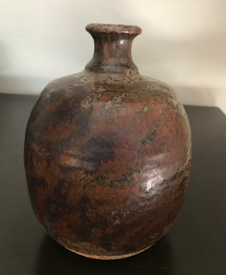 Américain Vase en poterie de grès, signé par Peter Voulkos, datant de la fin du XIXe siècle, vers 1950 en vente