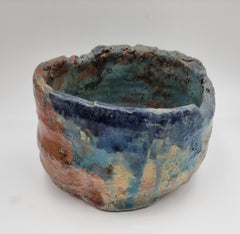 Deux grands bols à thé (glaçure brune et bleue)