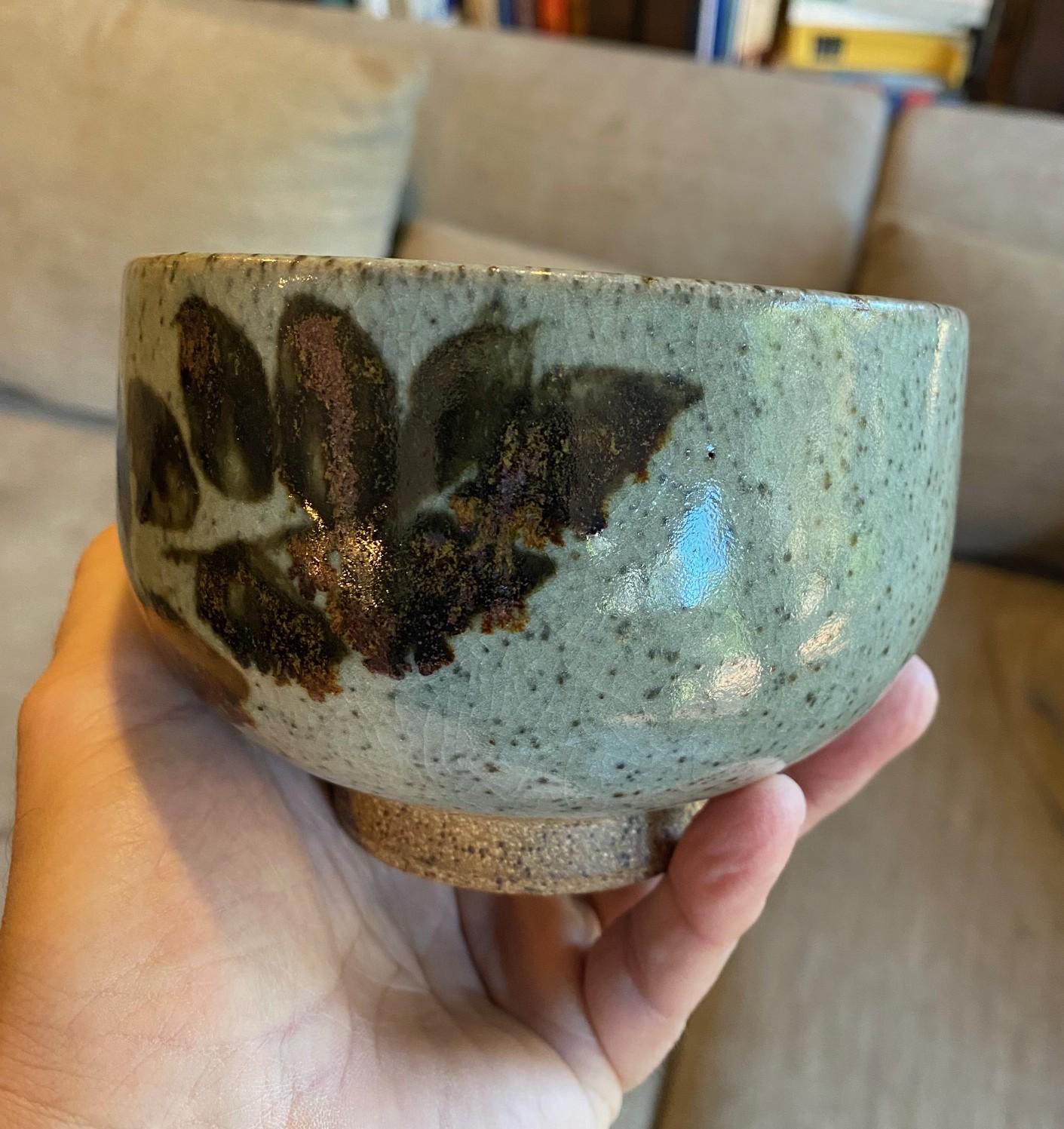 Peter Voulkos ha firmato la ciotola da tè Chawan in ceramica della prima metà del secolo scorso, anni '50 in vendita 2