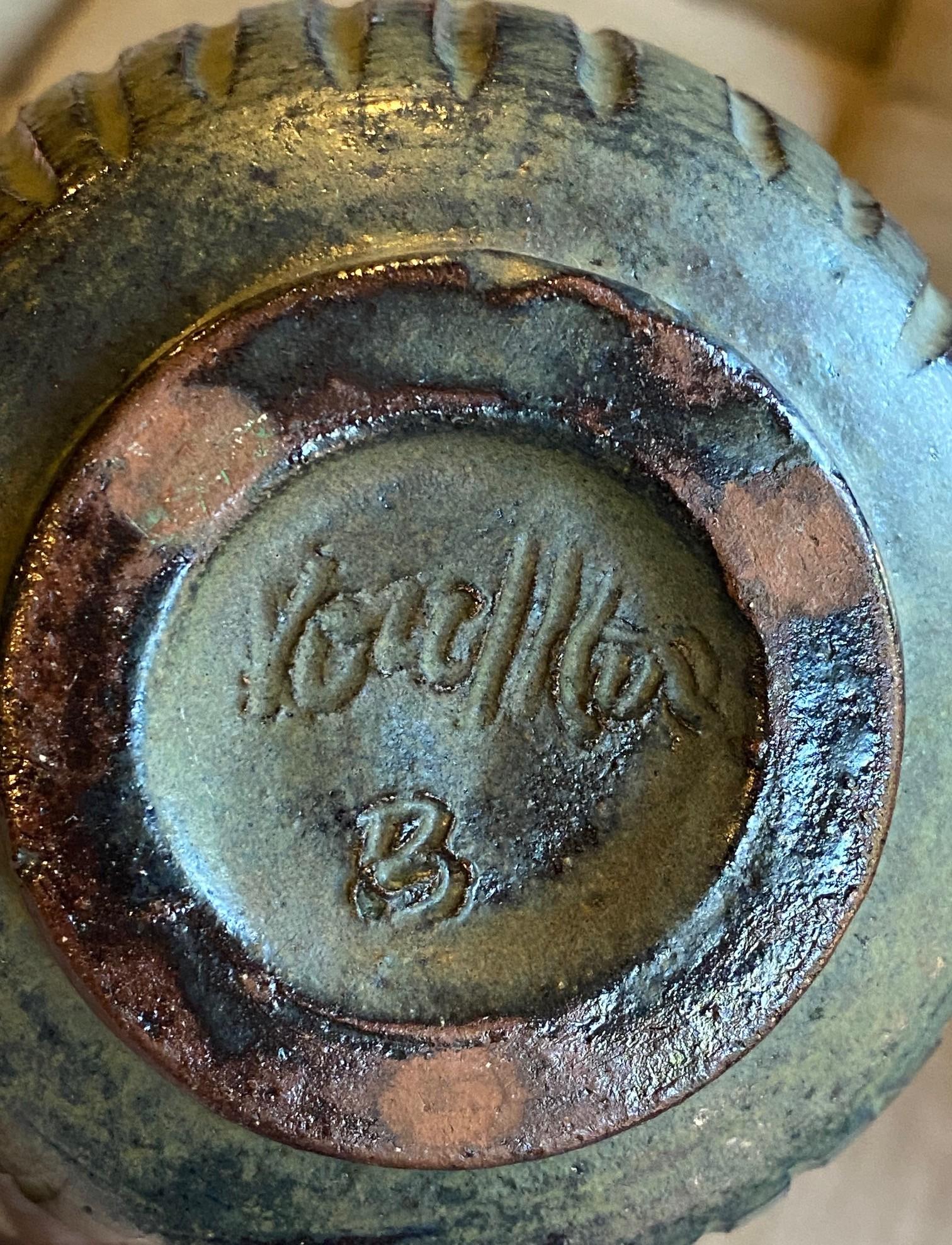 Peter Voulkos Signed Early Mid-Century Modern Stoneware Pottery Vase, 1950s For Sale 13