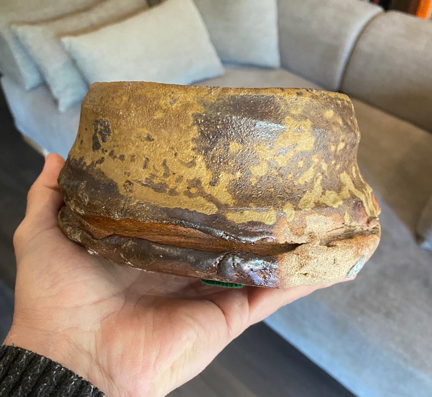Peter Voulkos ha firmato la ciotola da tè Chawan dello Studio Pottery della California, moderna e astratta. in vendita 4