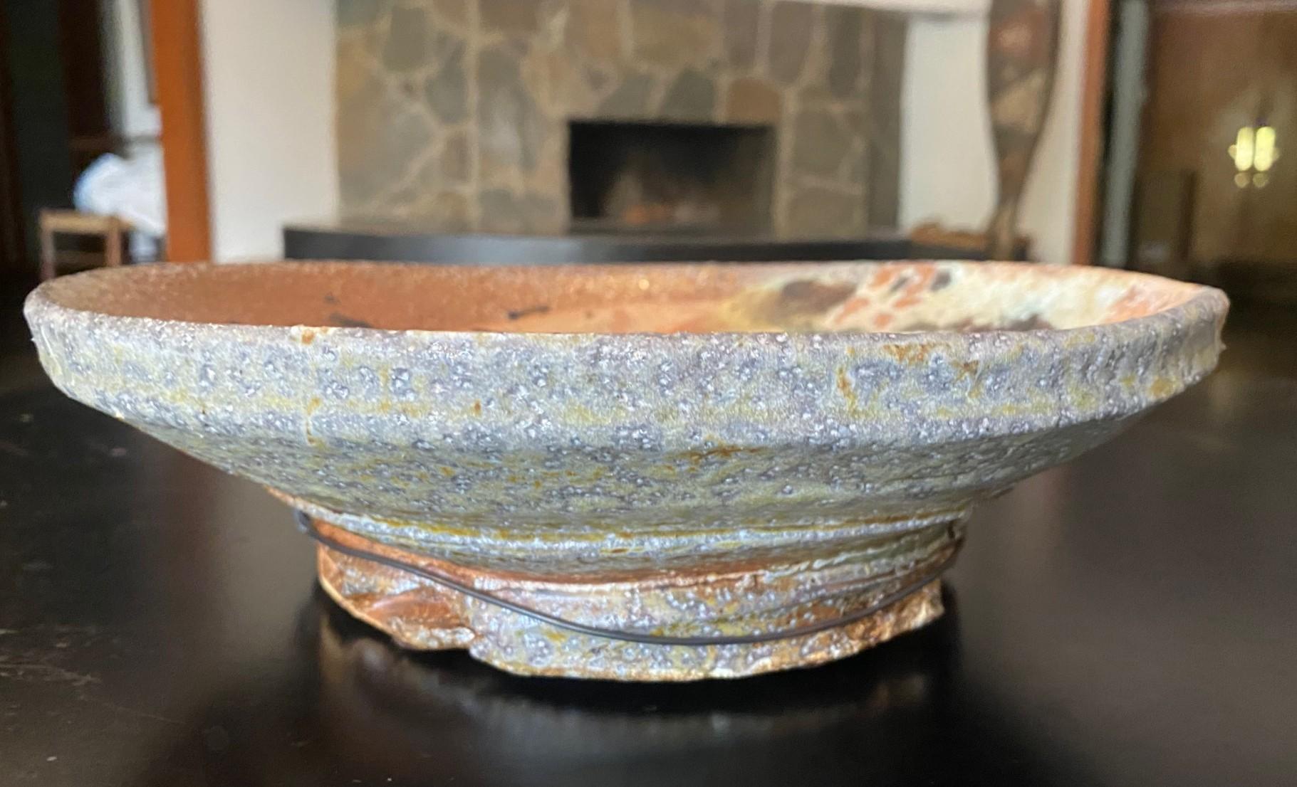 Peter Voulkos ha firmato il piatto da parete moderno Anagama Fired California Pottery in vendita 3