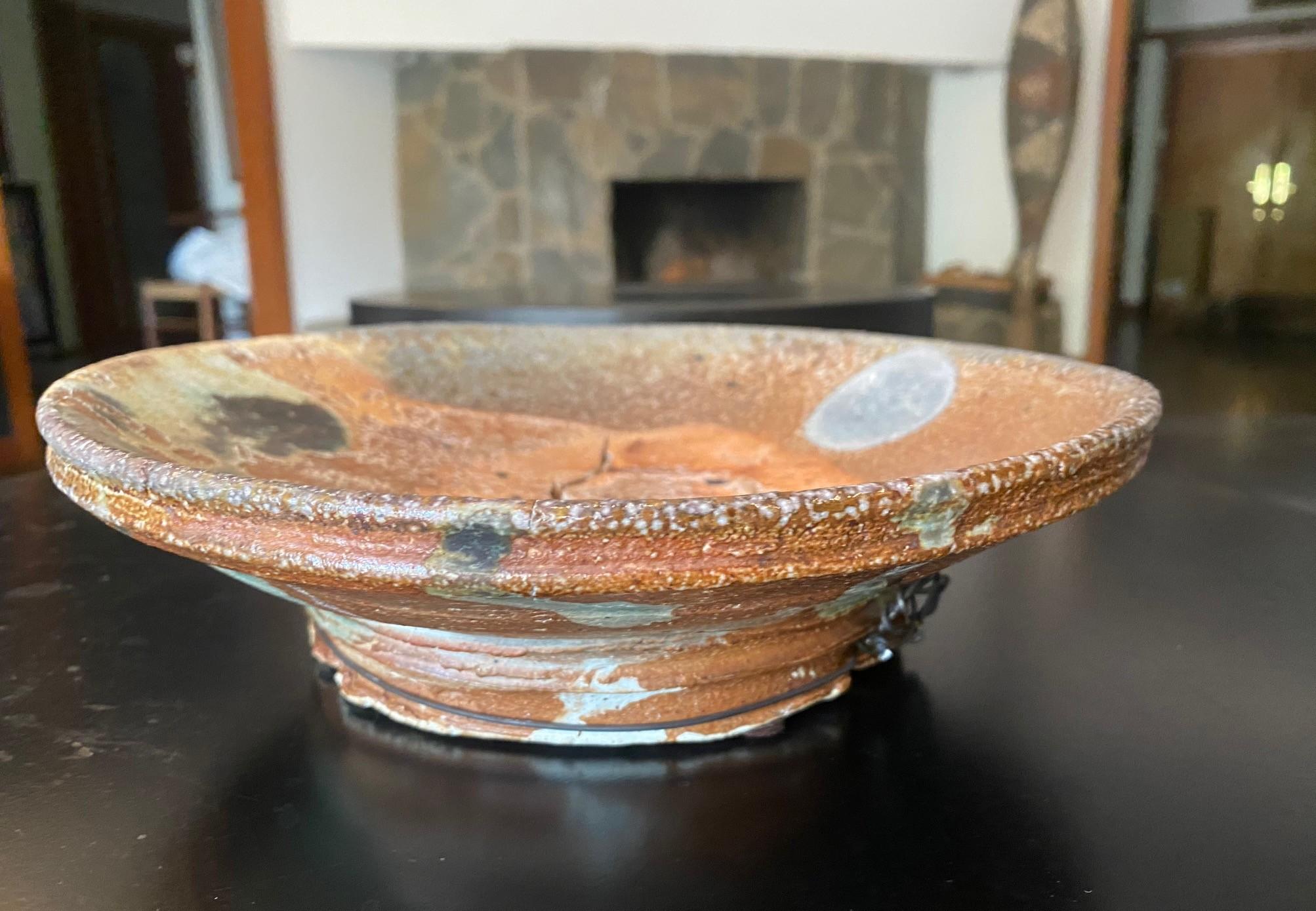 Peter Voulkos ha firmato il piatto da parete moderno Anagama Fired California Pottery in vendita 1