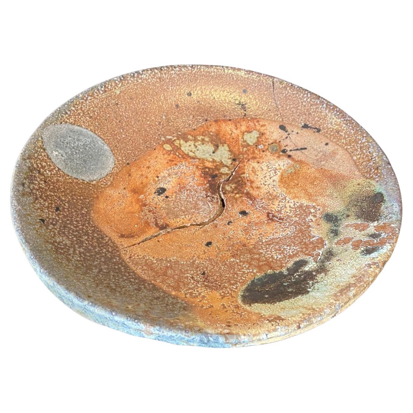 Plato de Pared de Cerámica Studio Pottery de California Moderno Anagama Firmado por Peter Voulkos