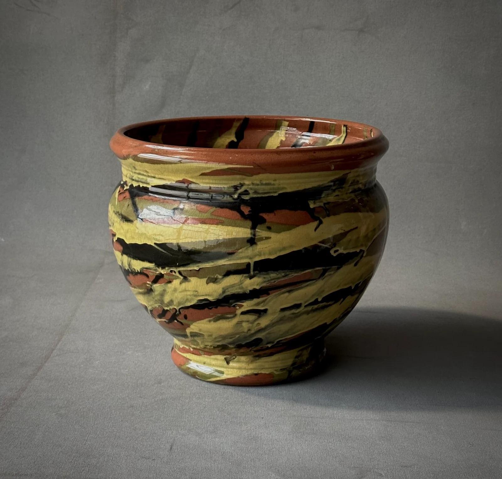 Mid-20th Century Peters and Reed Glazed Pottery Vase For Sale