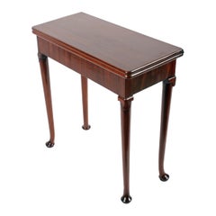 Petit 18th Century George II Mahogany Card Table Petit 18th Century George II Mahogany Card Table