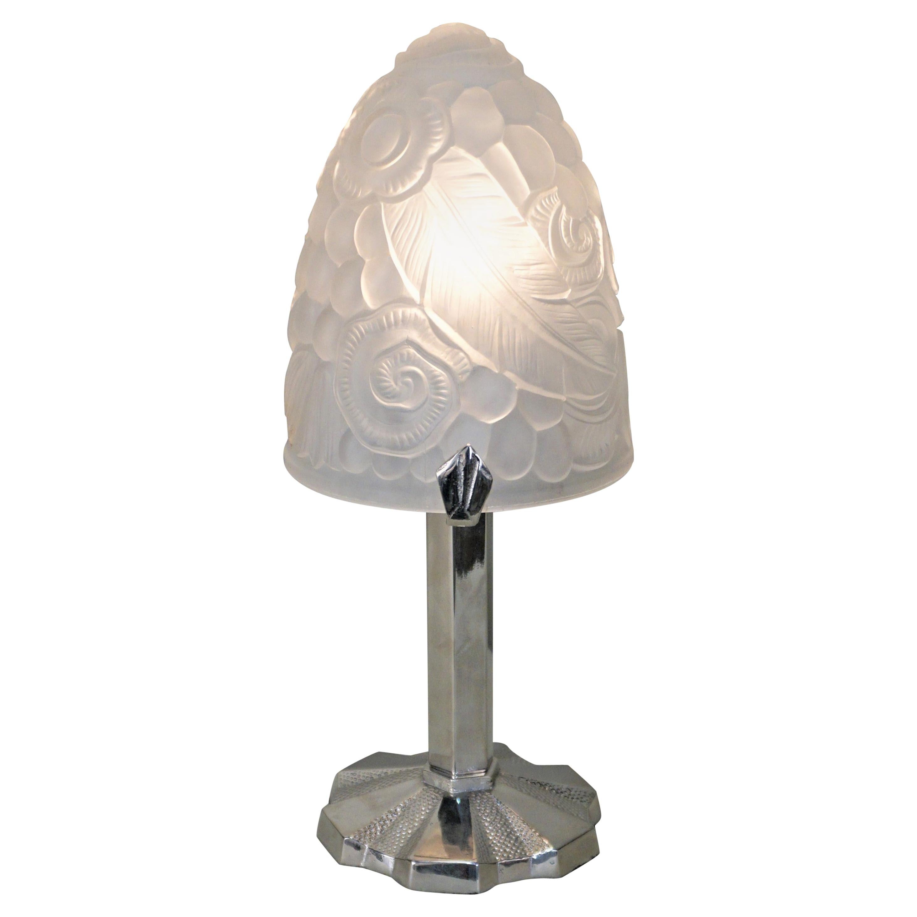 Petit 1920s French Art Deco Table Lamp