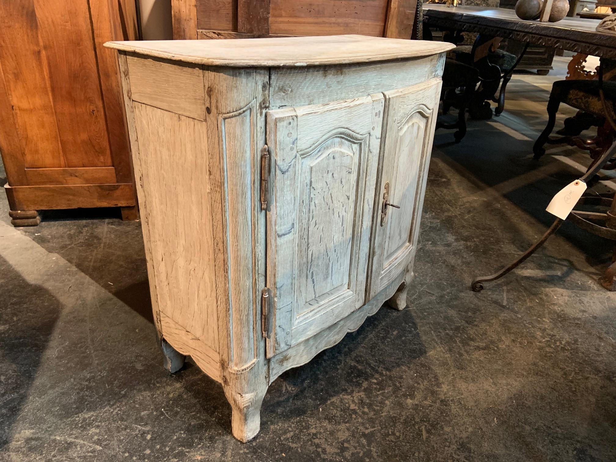 French Petit 19th Century Provencal Buffet, Side Cabinet 