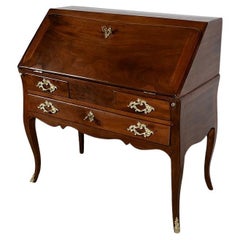 Petit bureau de port en acajou, époque Louis XV - 18e siècle