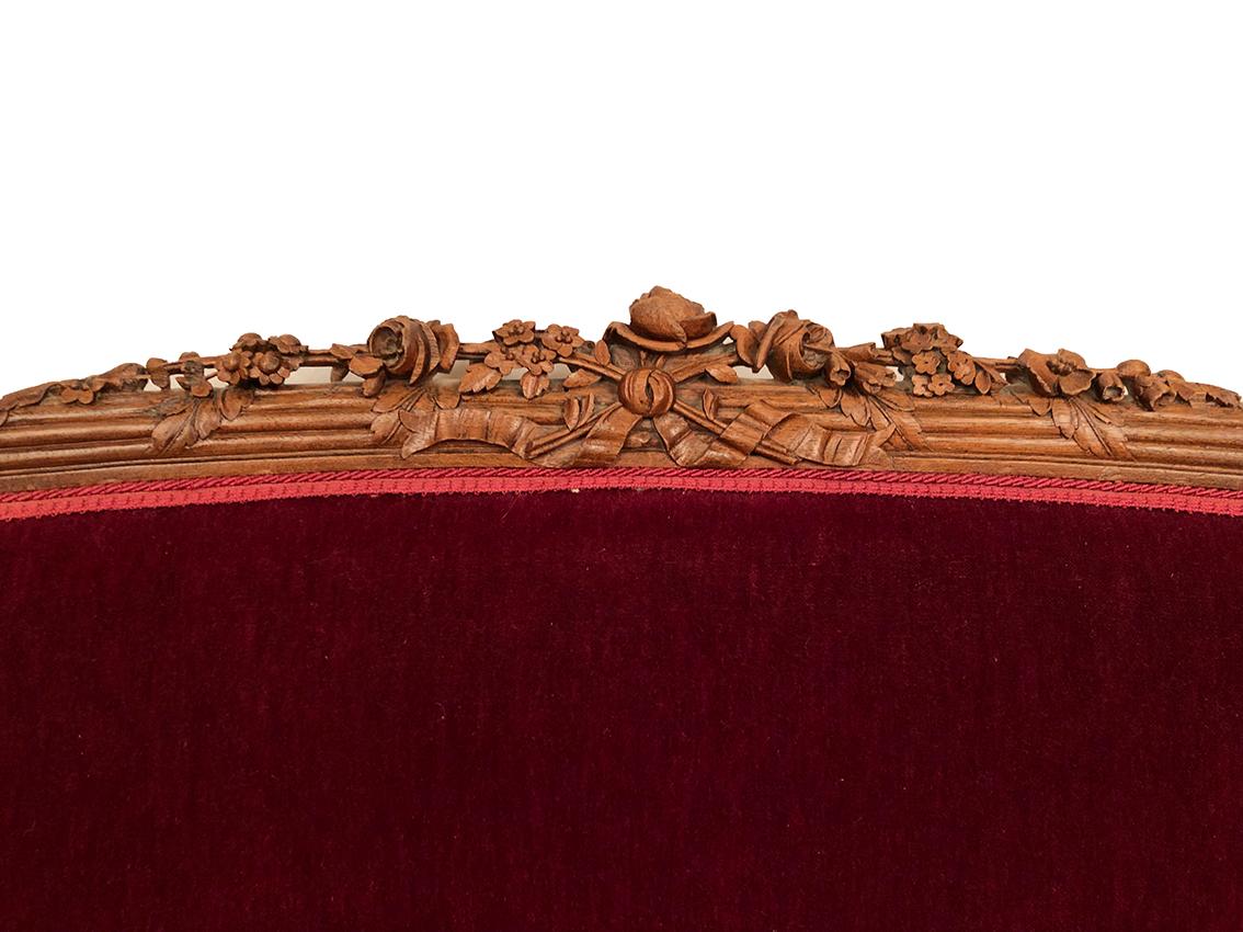 XIXe siècle Petit canapé corbeille de style Louis XVI en vente
