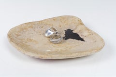 Petit Petrified Wooden Plate in beige, Ancient Object of Organic Origin