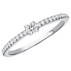 Petit anneau de fiançailles en diamants 0,32 carat