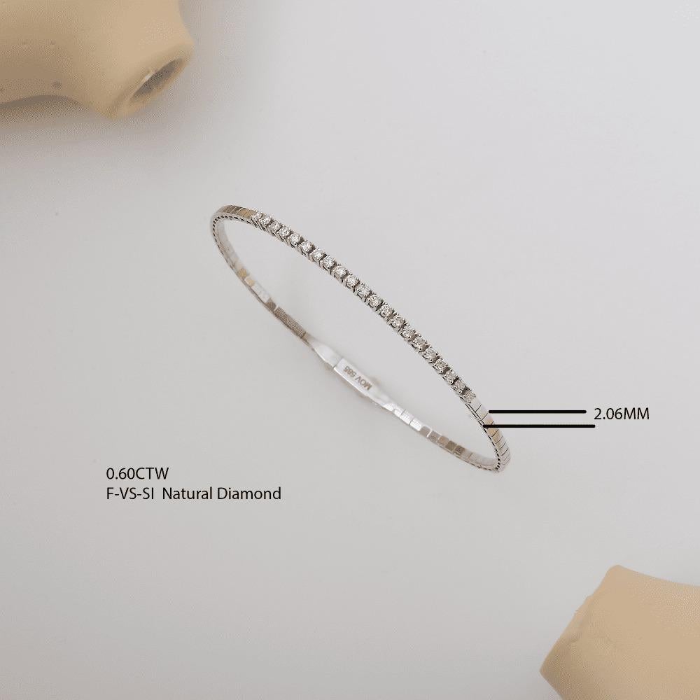 Bracelet jonc en or massif et diamants de 0,60 carat Neuf - En vente à Fatih, 34