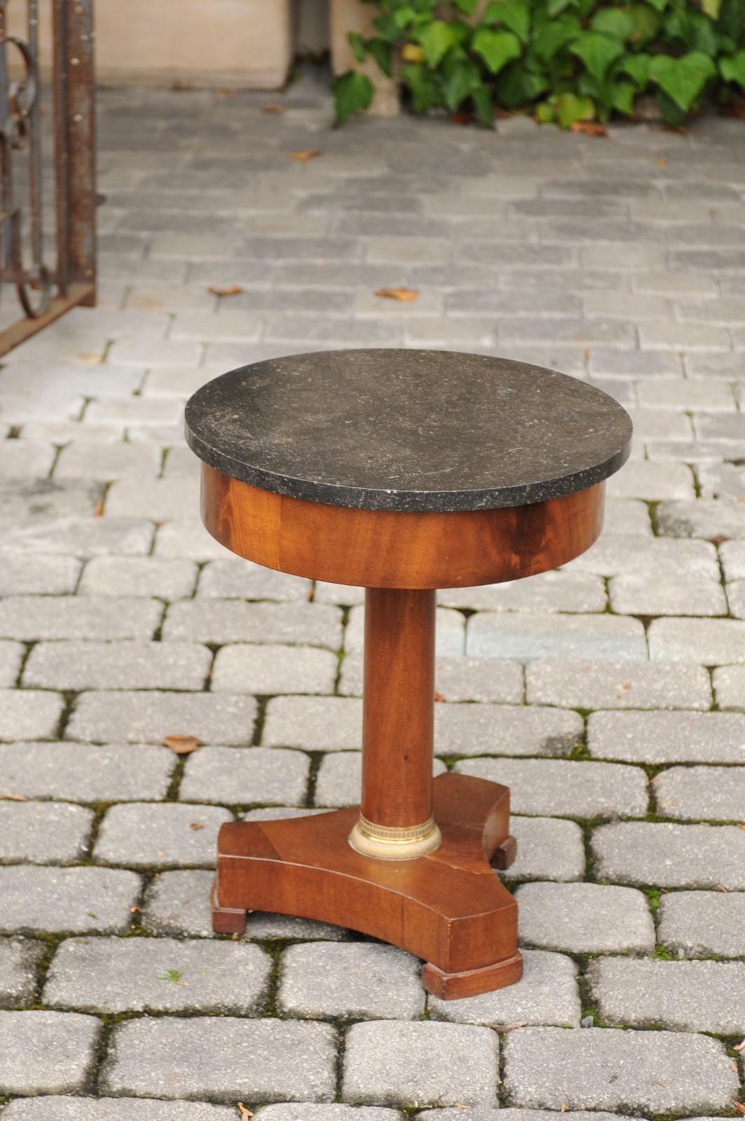 Petite 1870s French Empire Style Guéridon Table with Marble Top and Pedestal 6