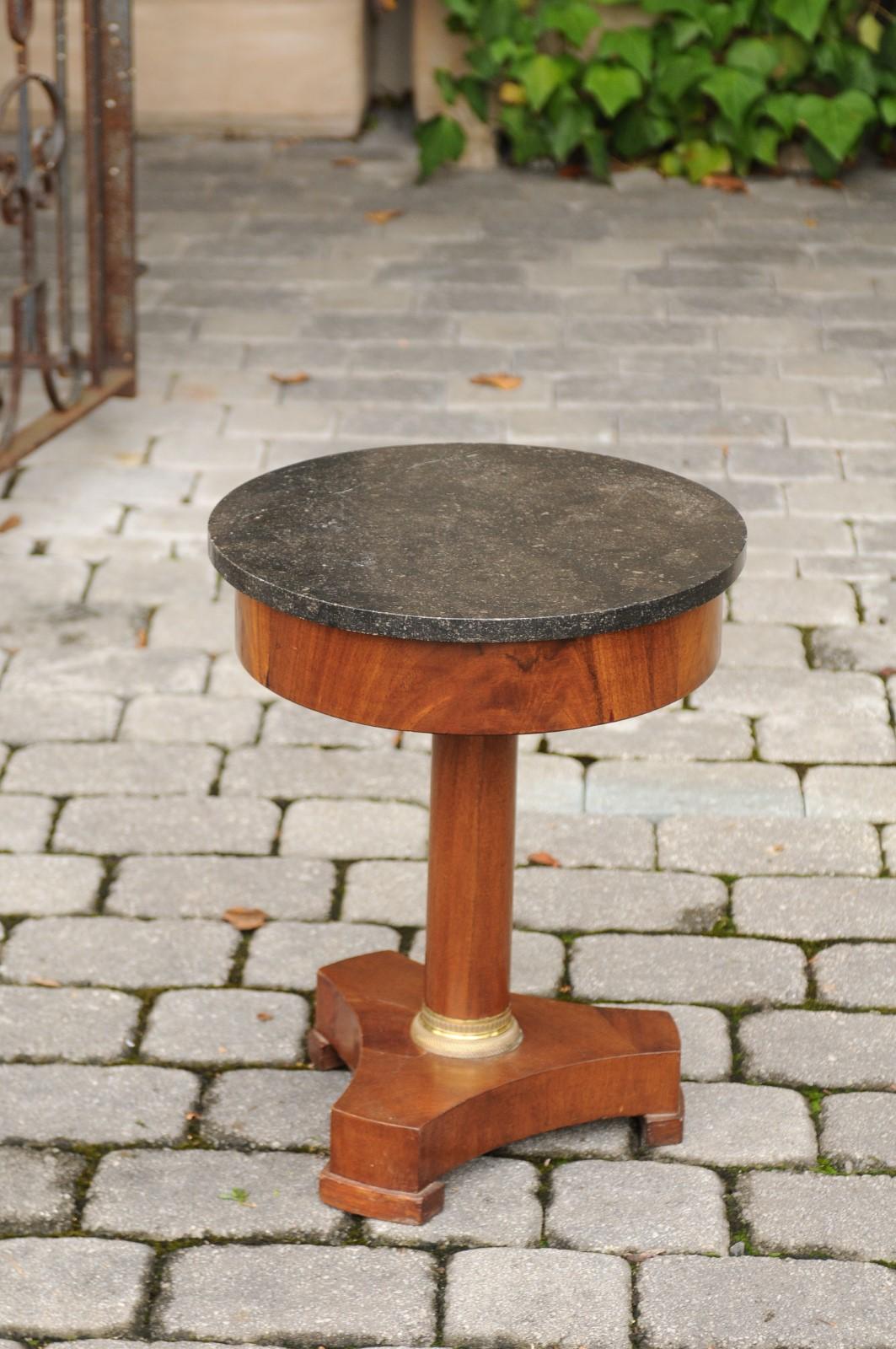 Petite 1870s French Empire Style Guéridon Table with Marble Top and Pedestal 4