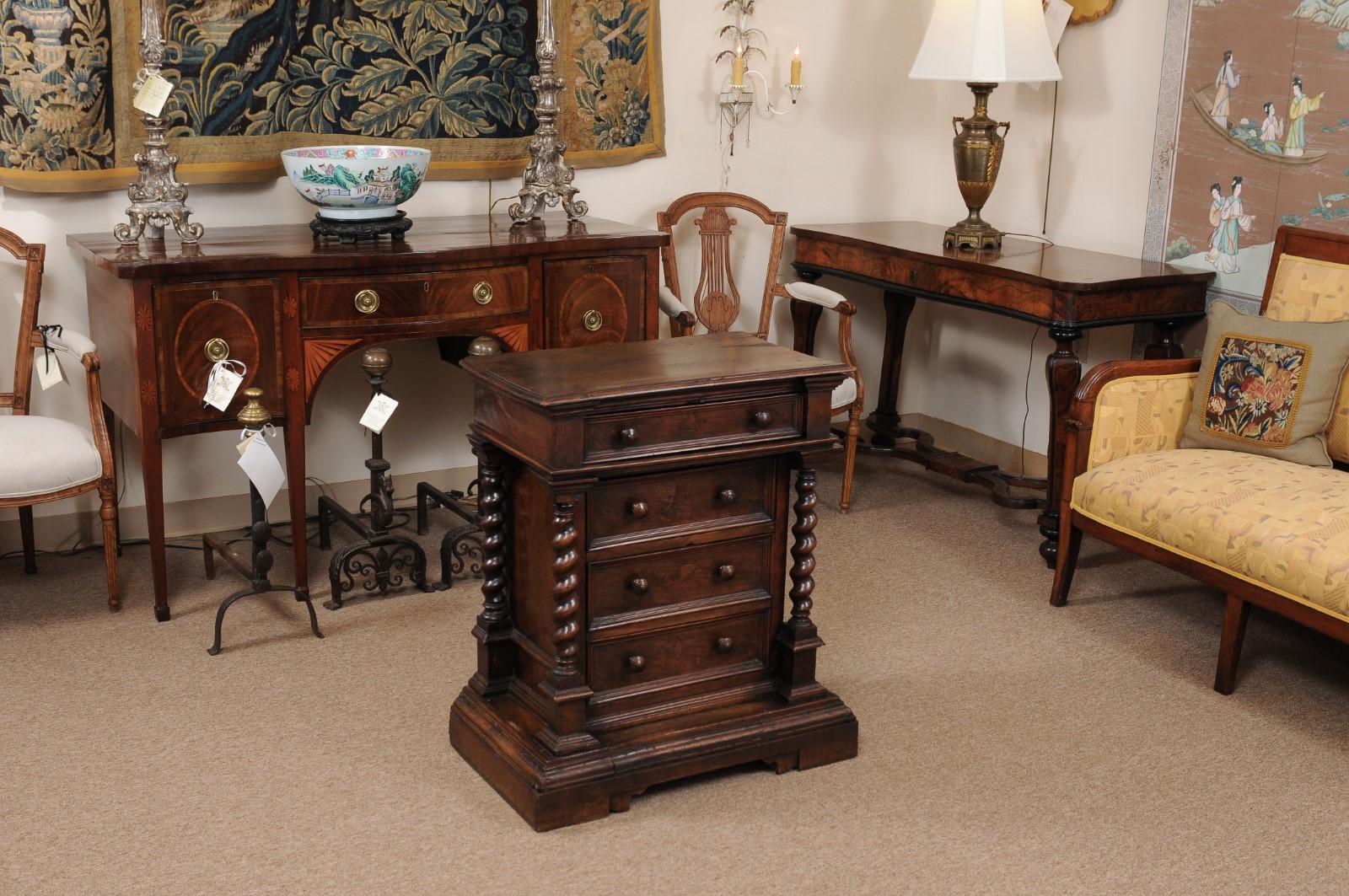 Petite 18th Century Italian Walnut Commode with 4 Drawers & Barley Twist Detail In Good Condition For Sale In Atlanta, GA