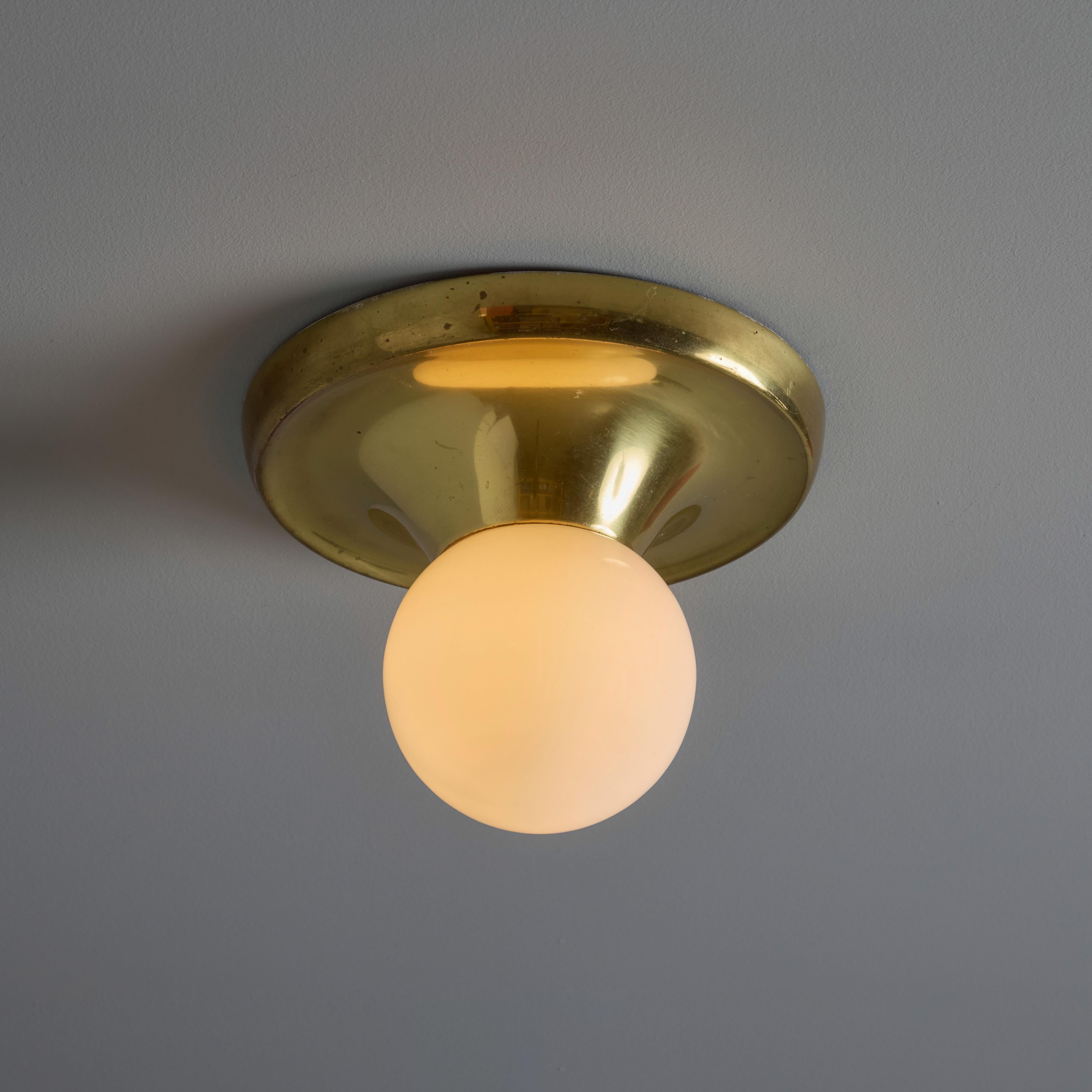 Petite applique / plafonnier « Light Ball » Achille Castiglioni & Pier Giacomo des années 1960 2