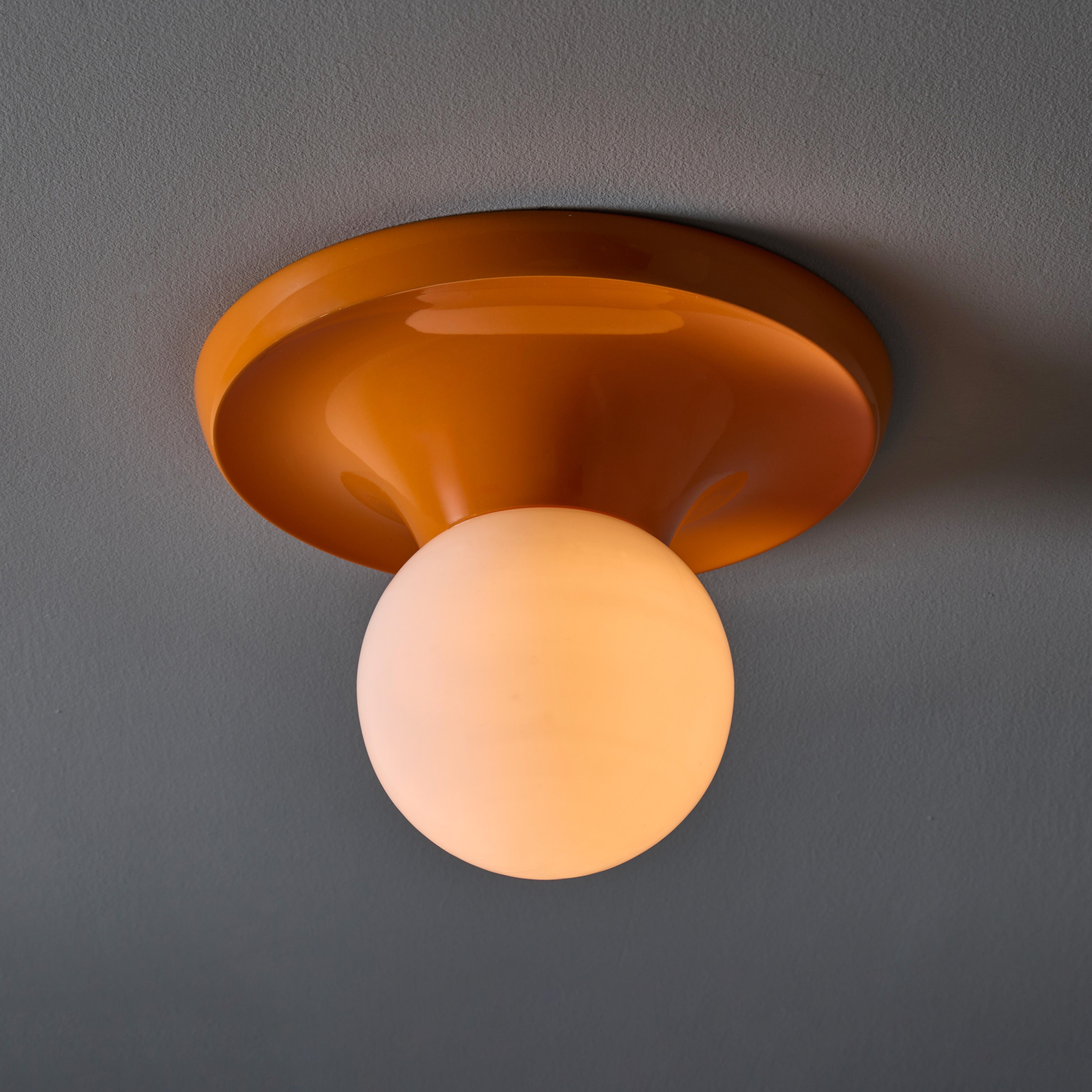 Pequeña lámpara de pared/techo Castiglioni 