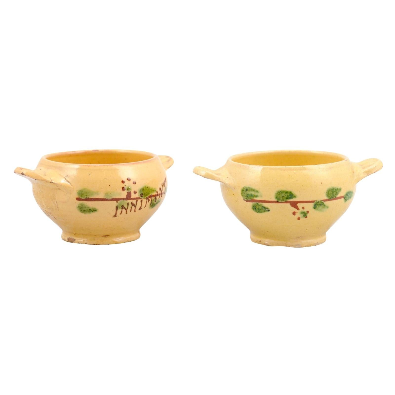 Petits bols en poterie émaillée jaune d'Innimont du 19ème siècle, France de l'Est en vente