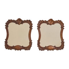 Petit miroir mural français du XIXe siècle en bois sculpté - 2 exemplaires disponibles