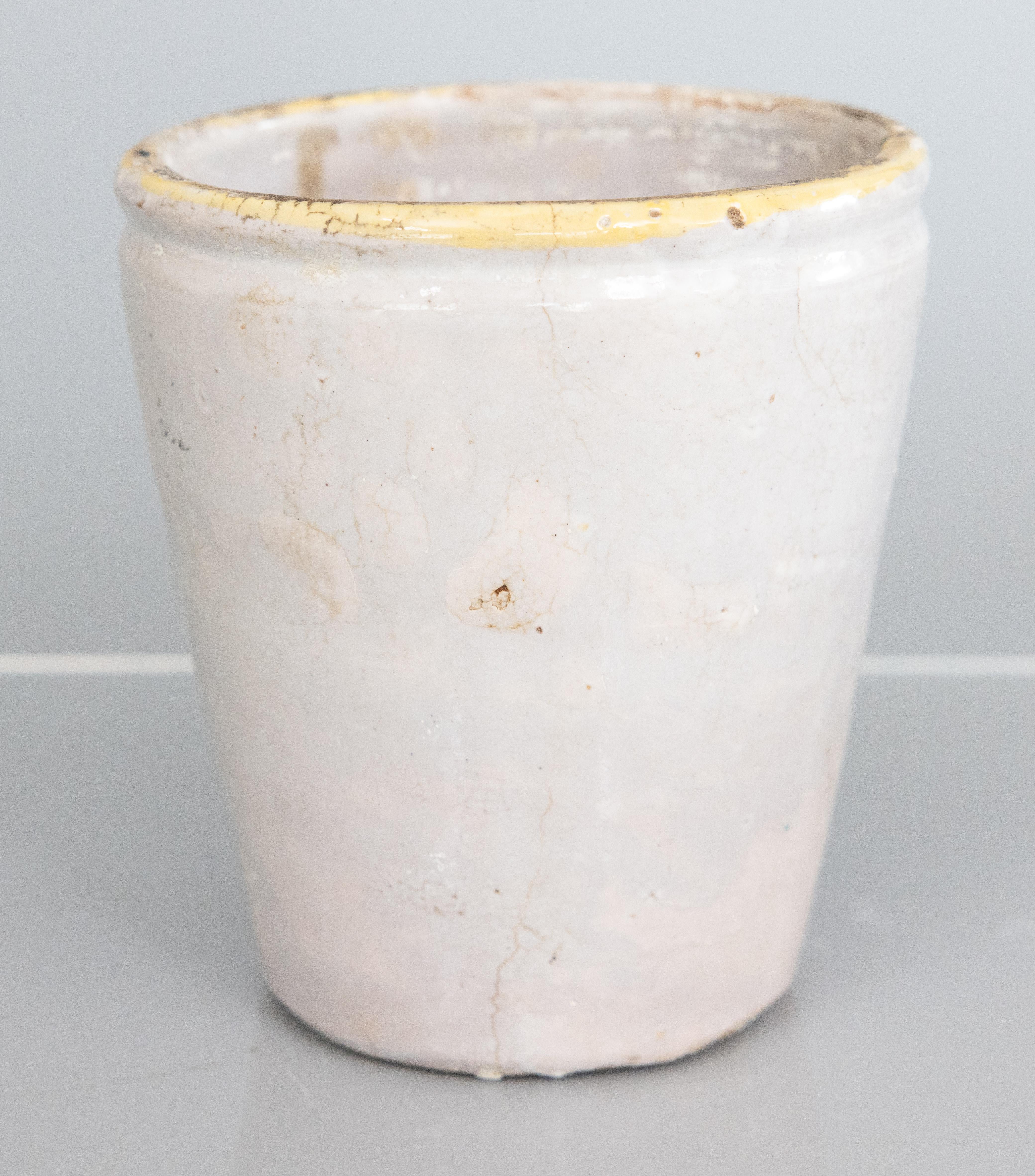 Rustico Piccolo vaso smaltato grigio del XIX secolo proveniente da Napoli in vendita