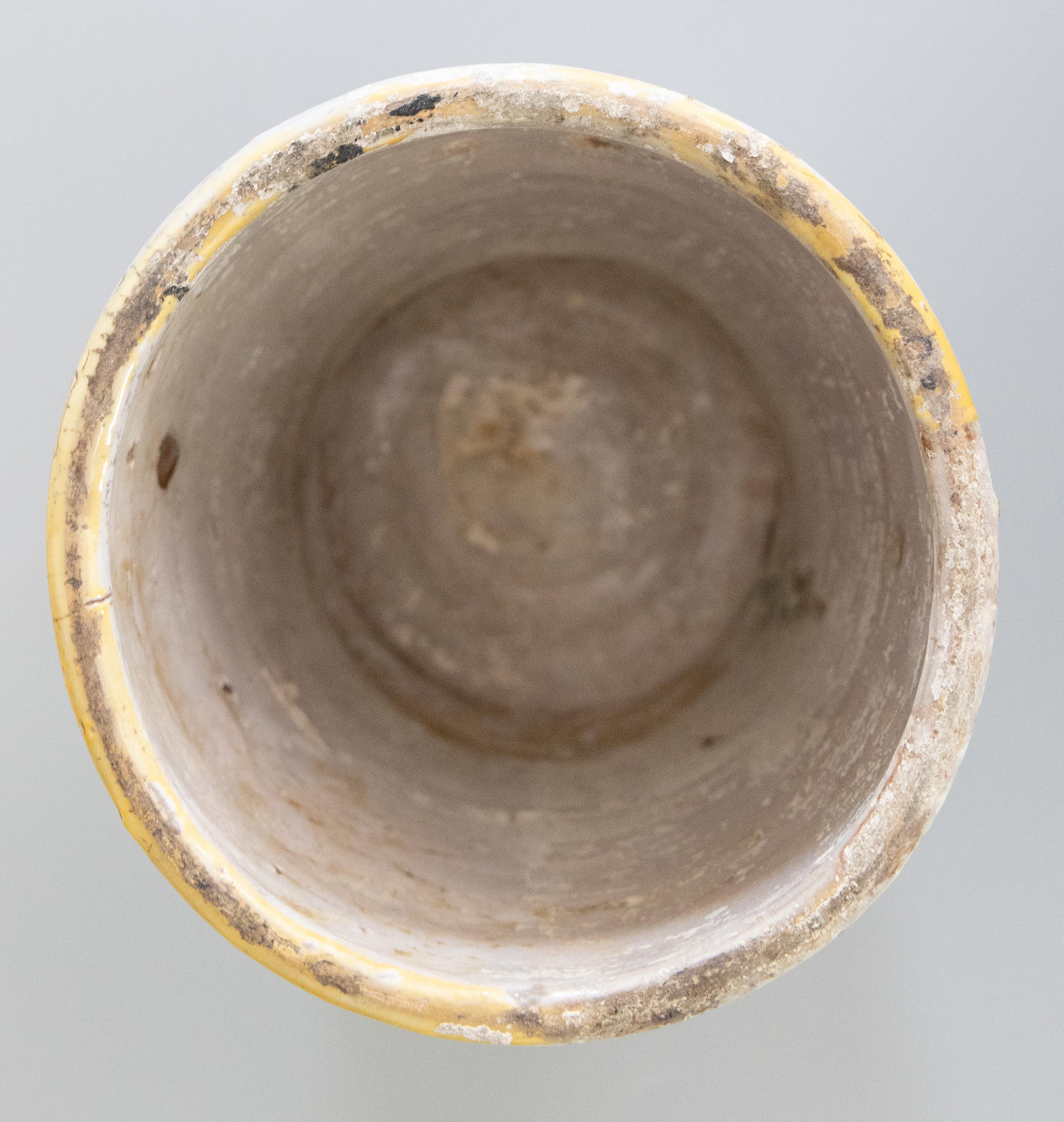 Terracotta Piccolo vaso smaltato grigio del XIX secolo proveniente da Napoli in vendita