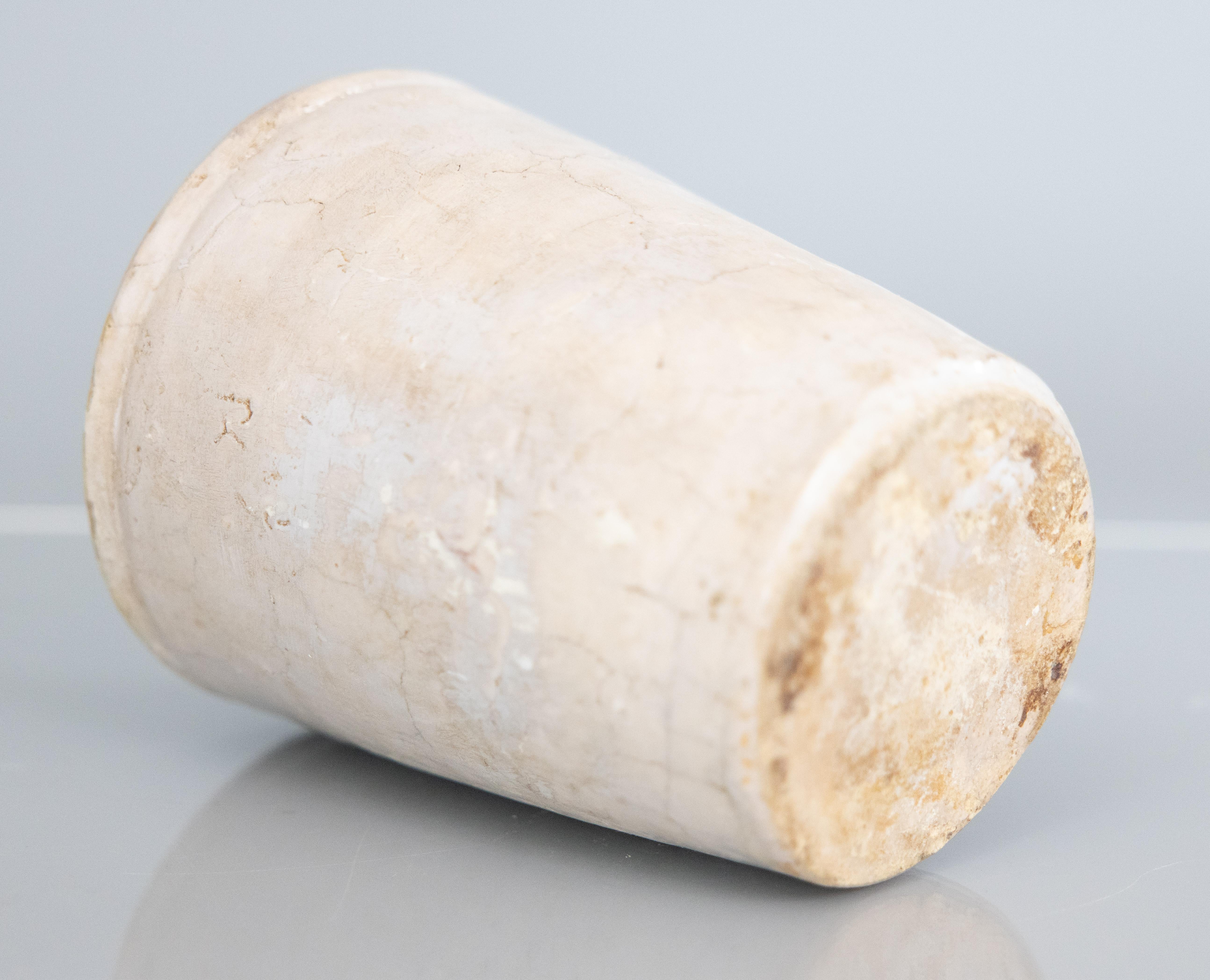 Pequeña olla esmaltada gris del siglo XIX procedente de Nápoles en venta 1