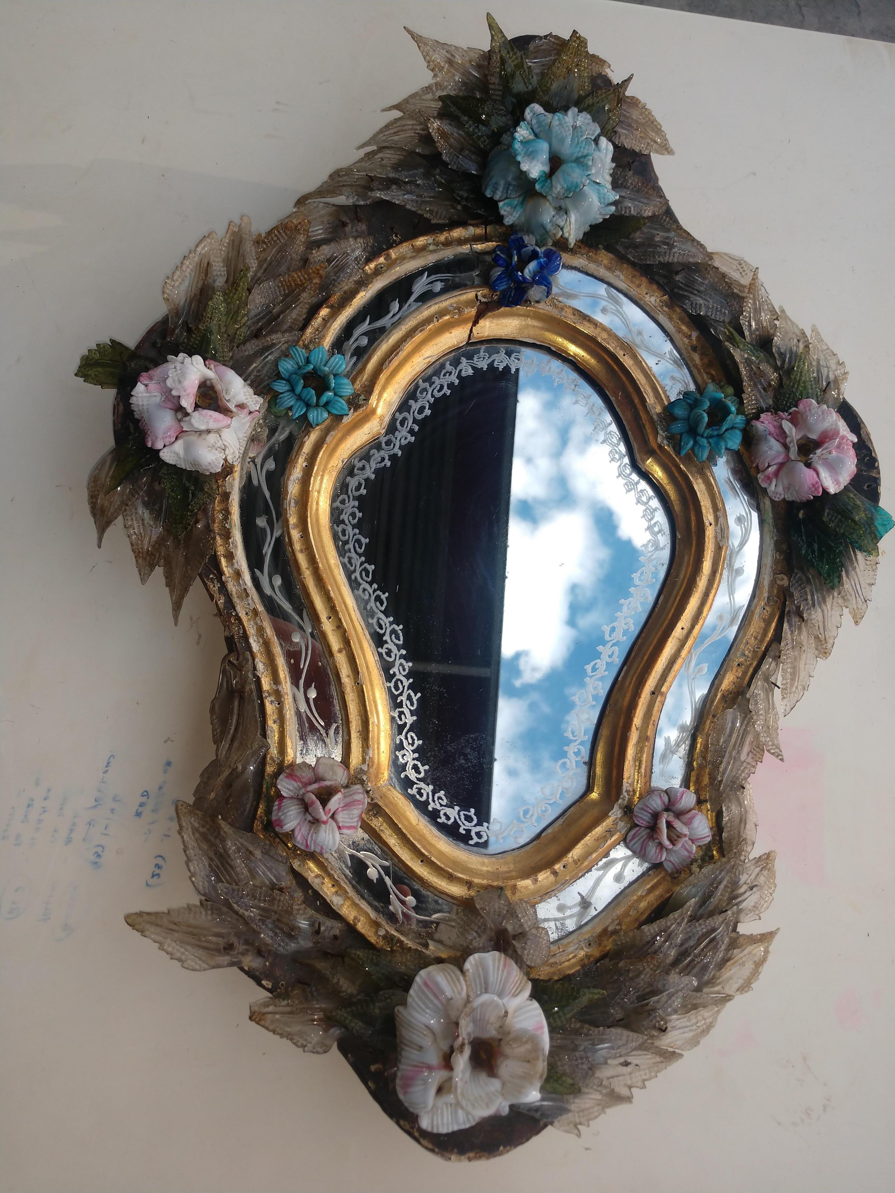 Petite 19thC Venetian Murano Etched Mirror with Flowers and Leaves. 8
