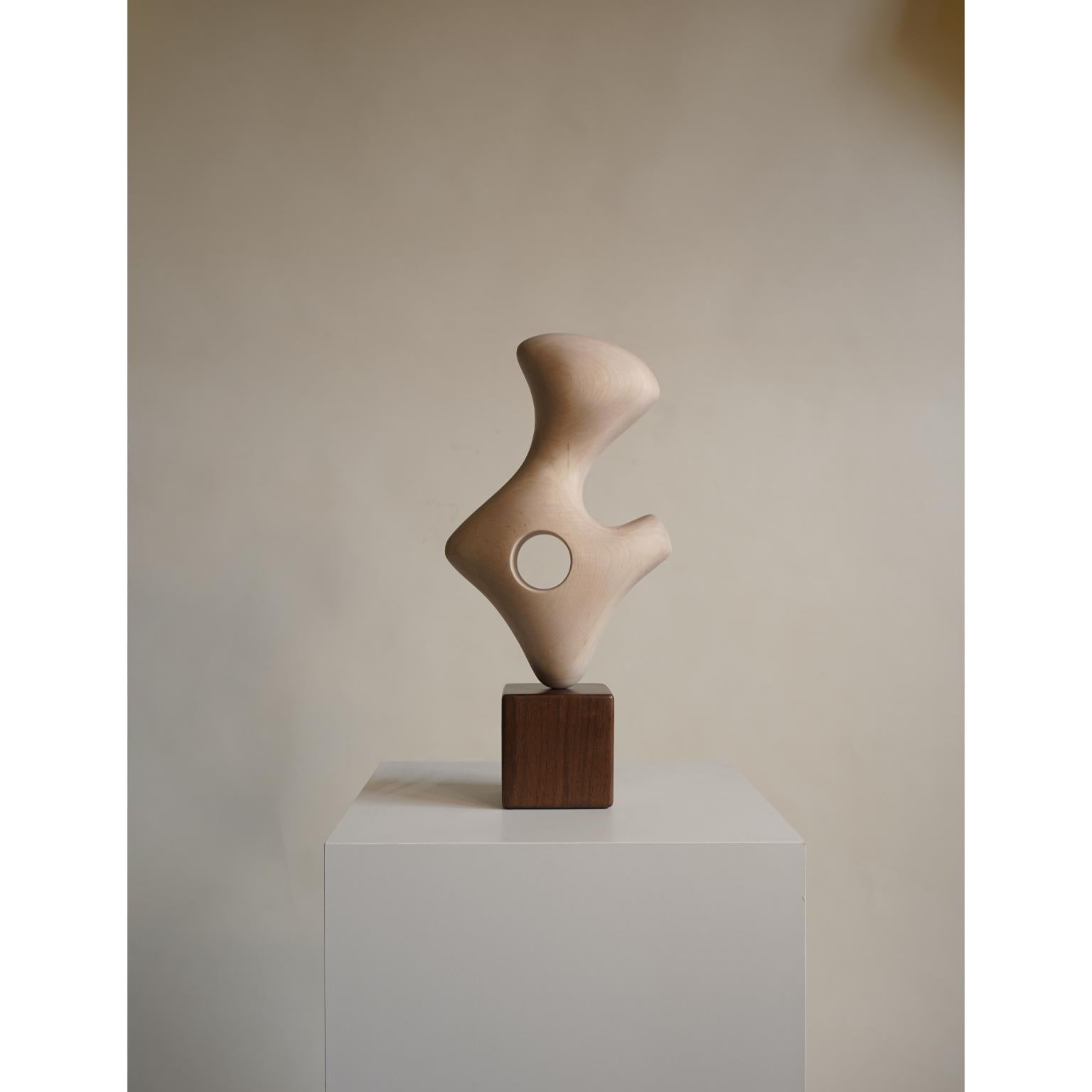 Petite 2 Scuplture by Chandler McLellan In New Condition For Sale In Geneve, CH