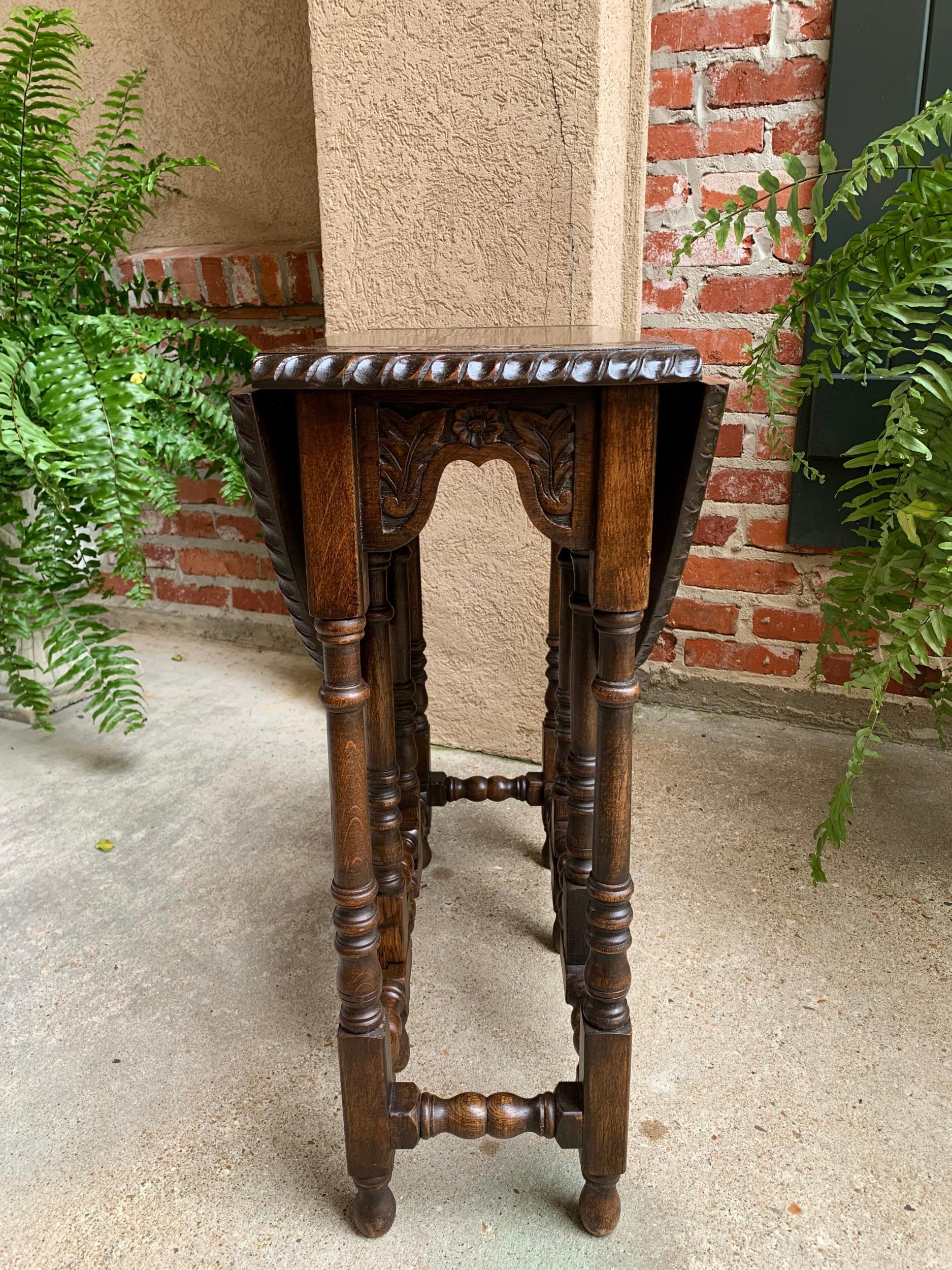 Petite Antique English Oak Side Sofa Wine Table Drop Leaf Gate Leg Carved Oval 4