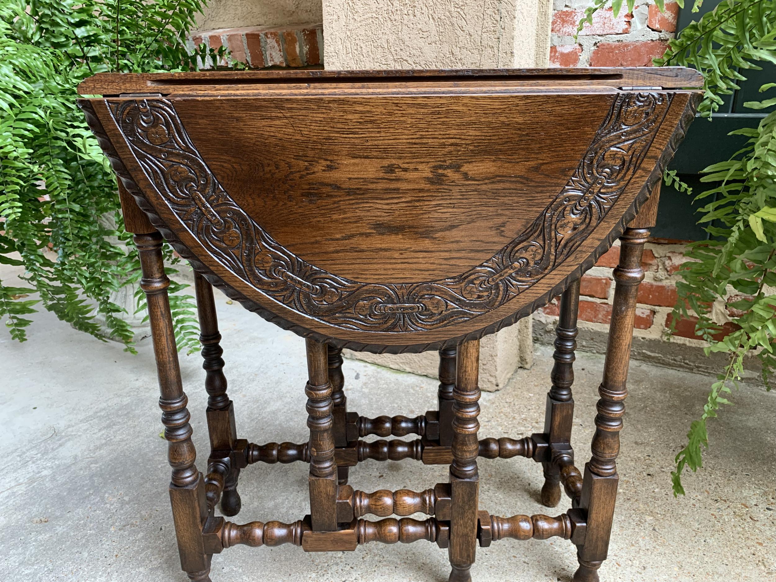 Petite Antique English Oak Side Sofa Wine Table Drop Leaf Gate Leg Carved Oval 8