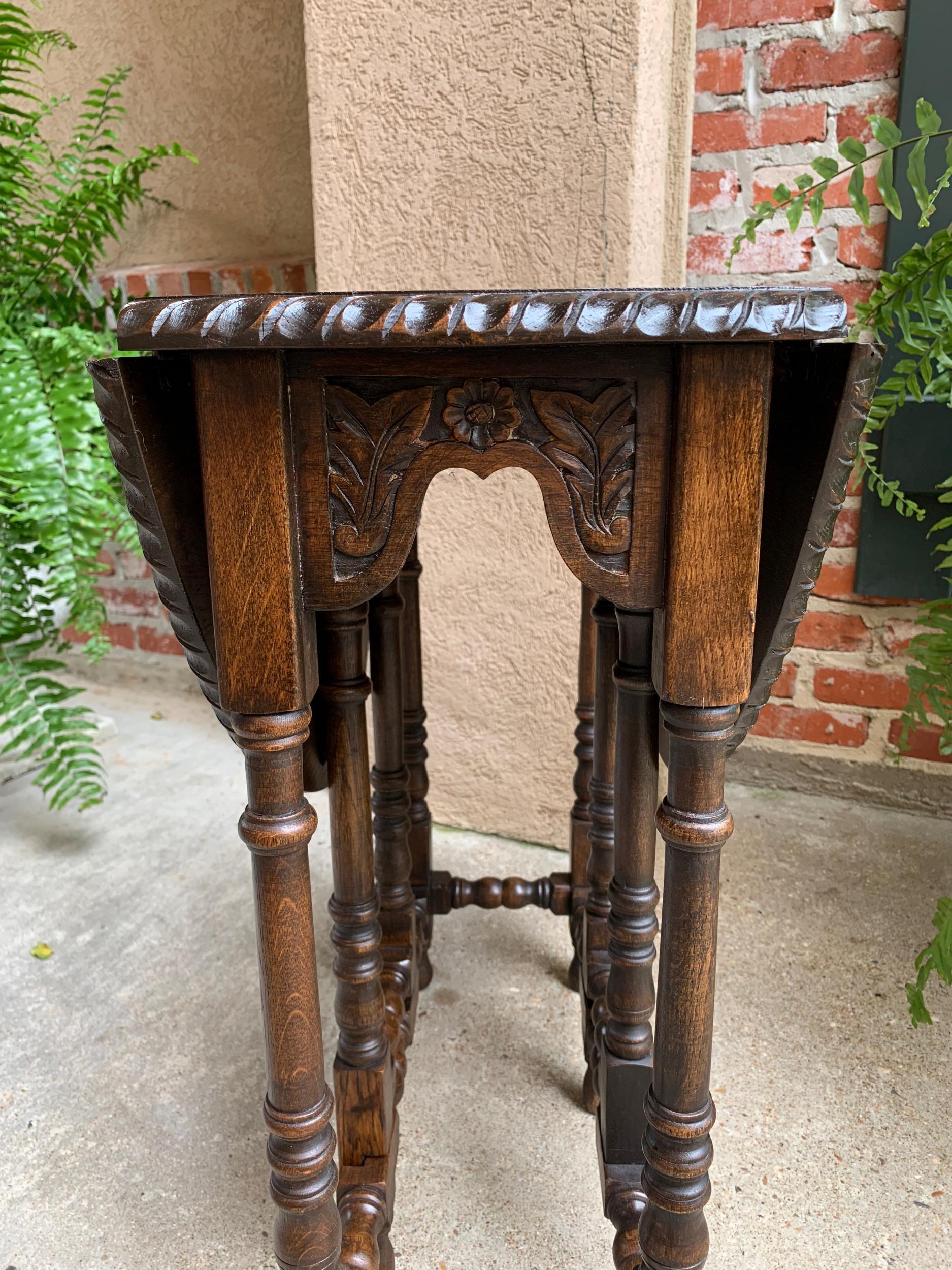 Petite Antique English Oak Side Sofa Wine Table Drop Leaf Gate Leg Carved Oval 9