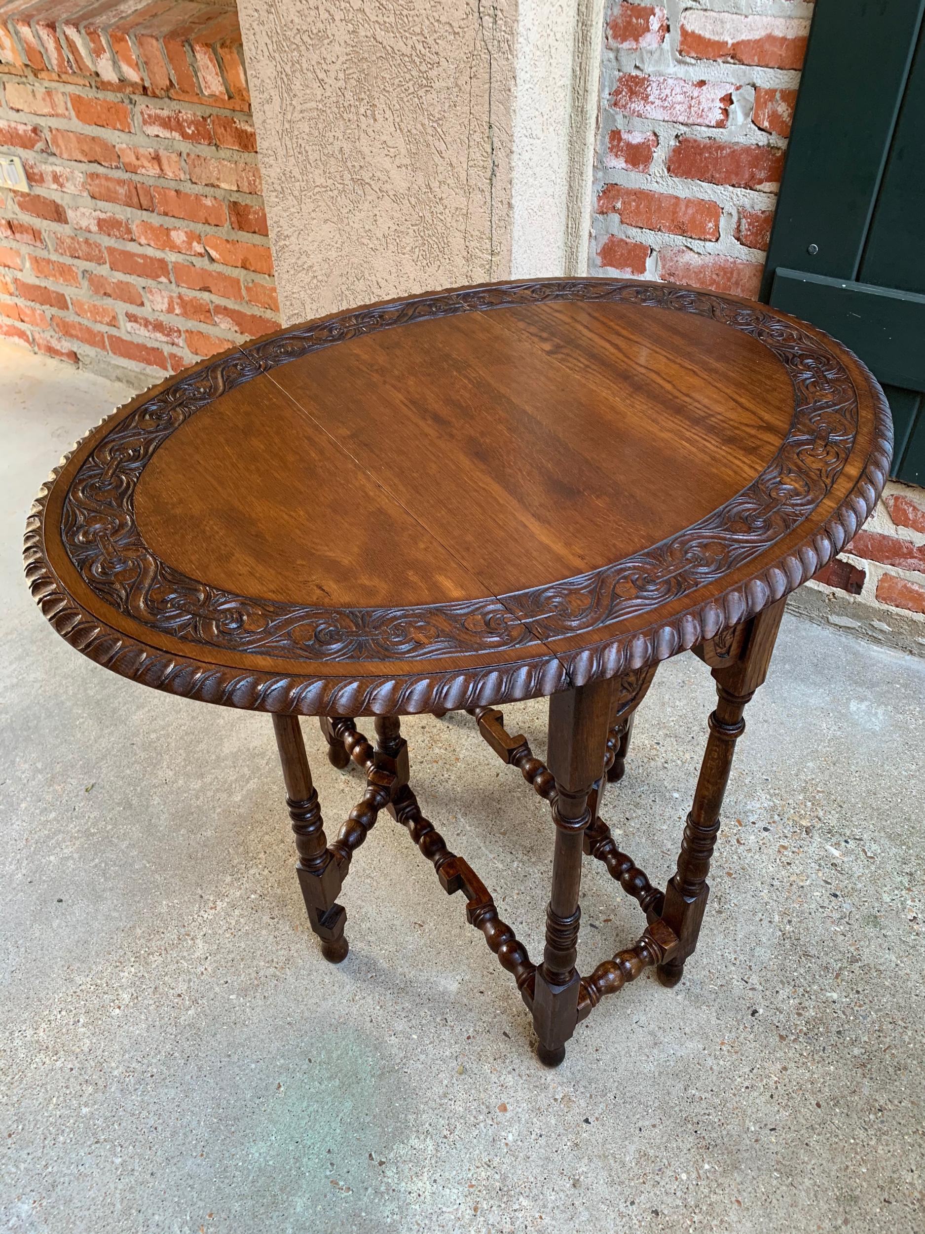 Petite Antique English Oak Side Sofa Wine Table Drop-Leaf Gate Leg Carved Oval 10