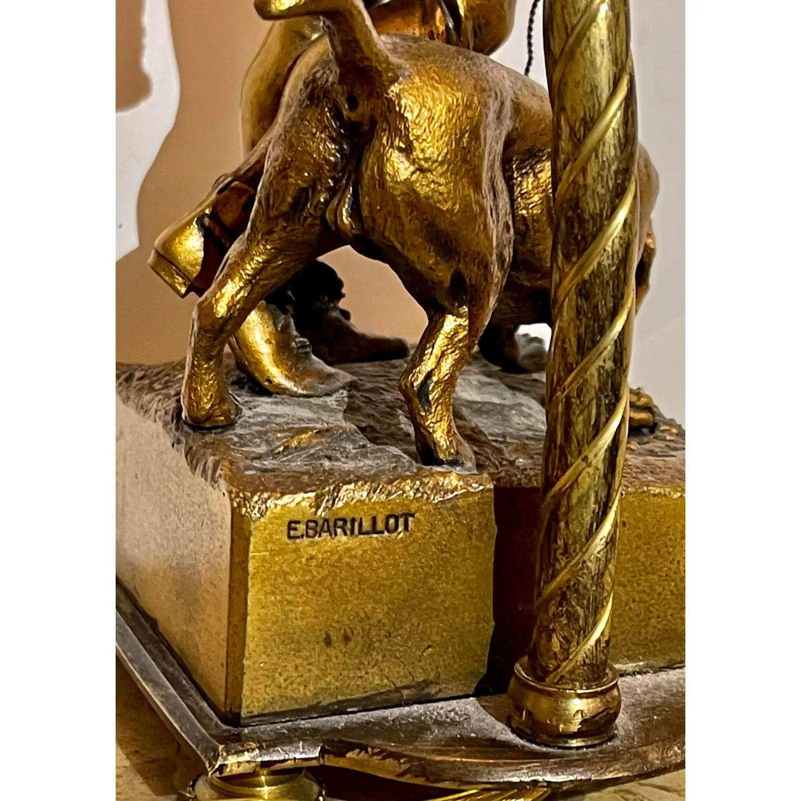 20ième siècle Petite lampe ancienne en bronze Eugene Barillot Renaissance Man & Dog Sculpture Lampes en vente